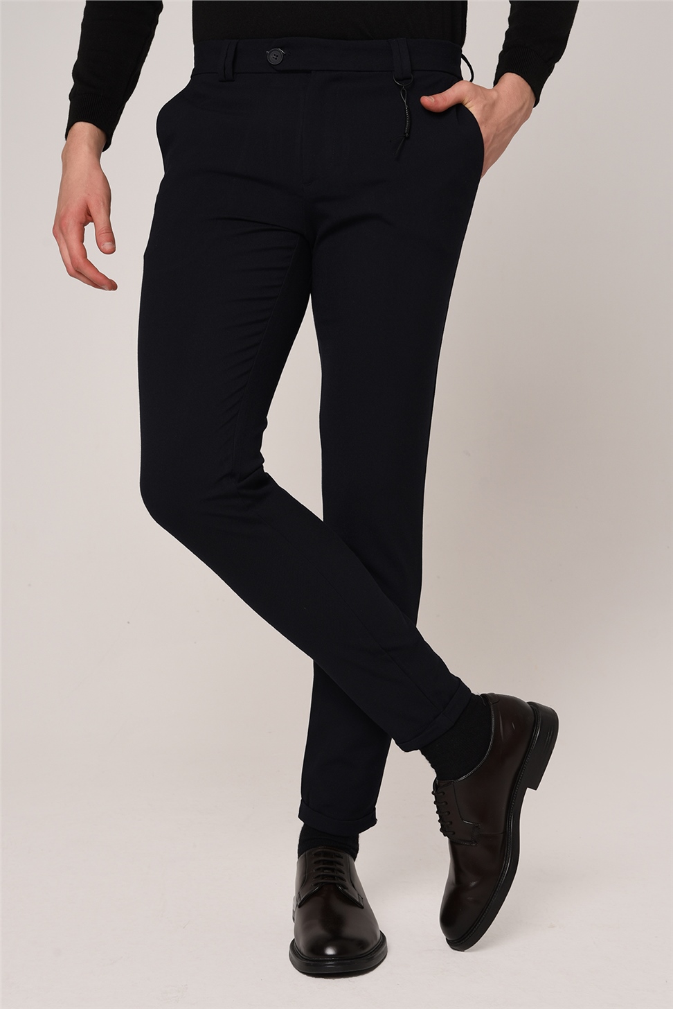 Erkek Slim Fit Aksesuarlı Pantolon