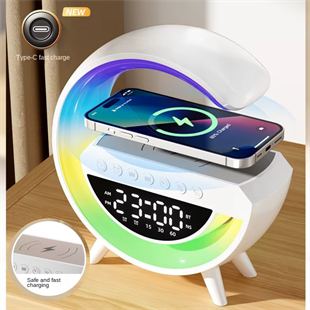 Kablosuz Şarj Özellikli Bluetoothlu Çok Fonksiyonlu Masa Lambası