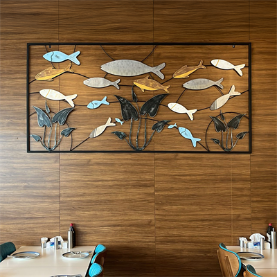 Tuzla Balıkçısı İçin Özel Olarak Tasarlanmış 240X120 cm Boyunda Metal Restoran Dekorasyonu