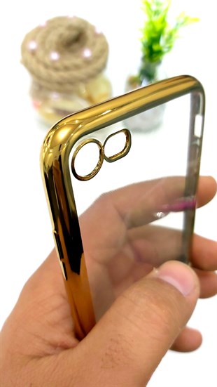 İphone 7 Şeffaf Kılıf Altın Gold Renkli Çerçeveli JR