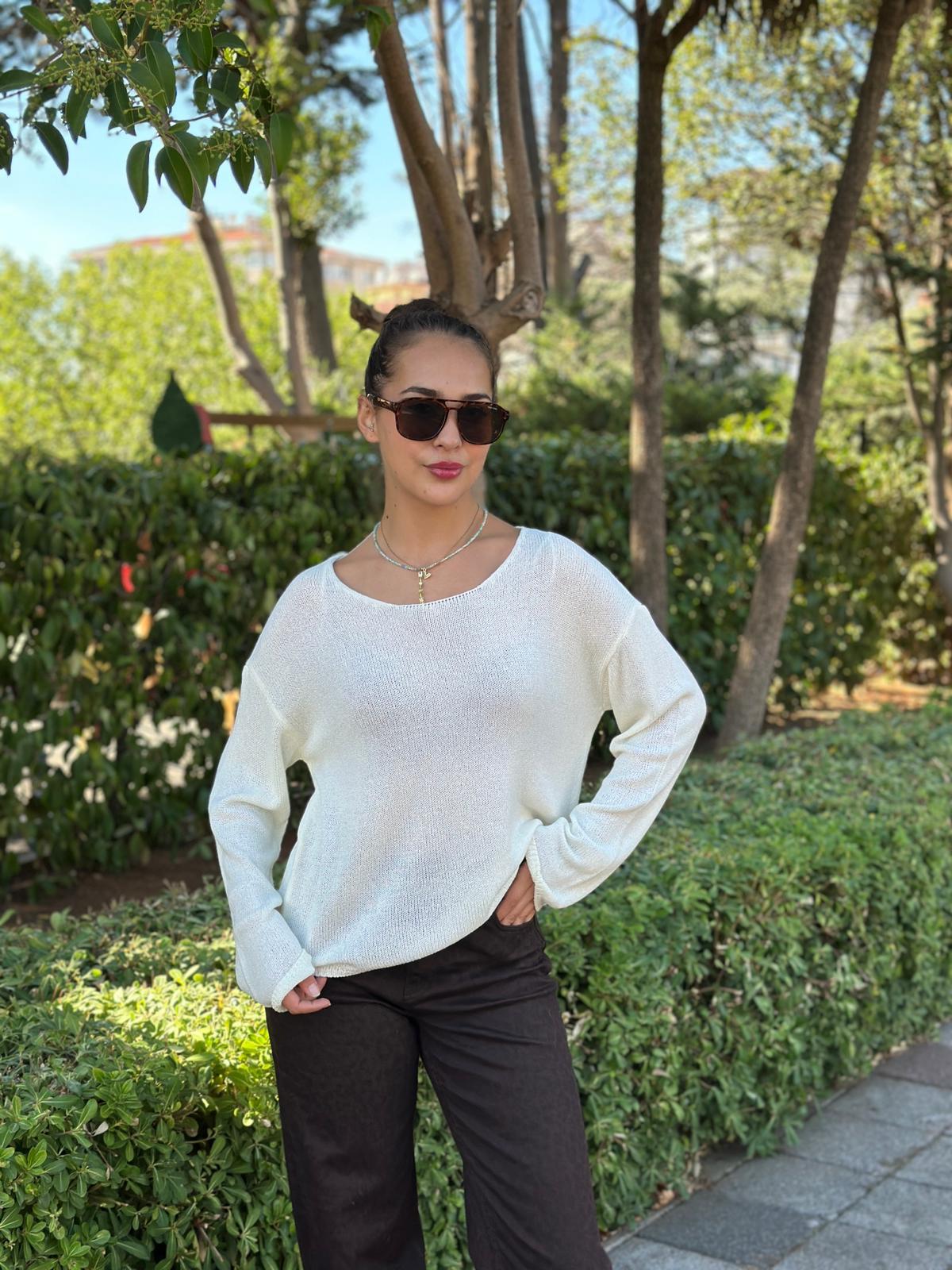 Oval Yaka Yumuşak Dokulu Triko 10706 Ekru