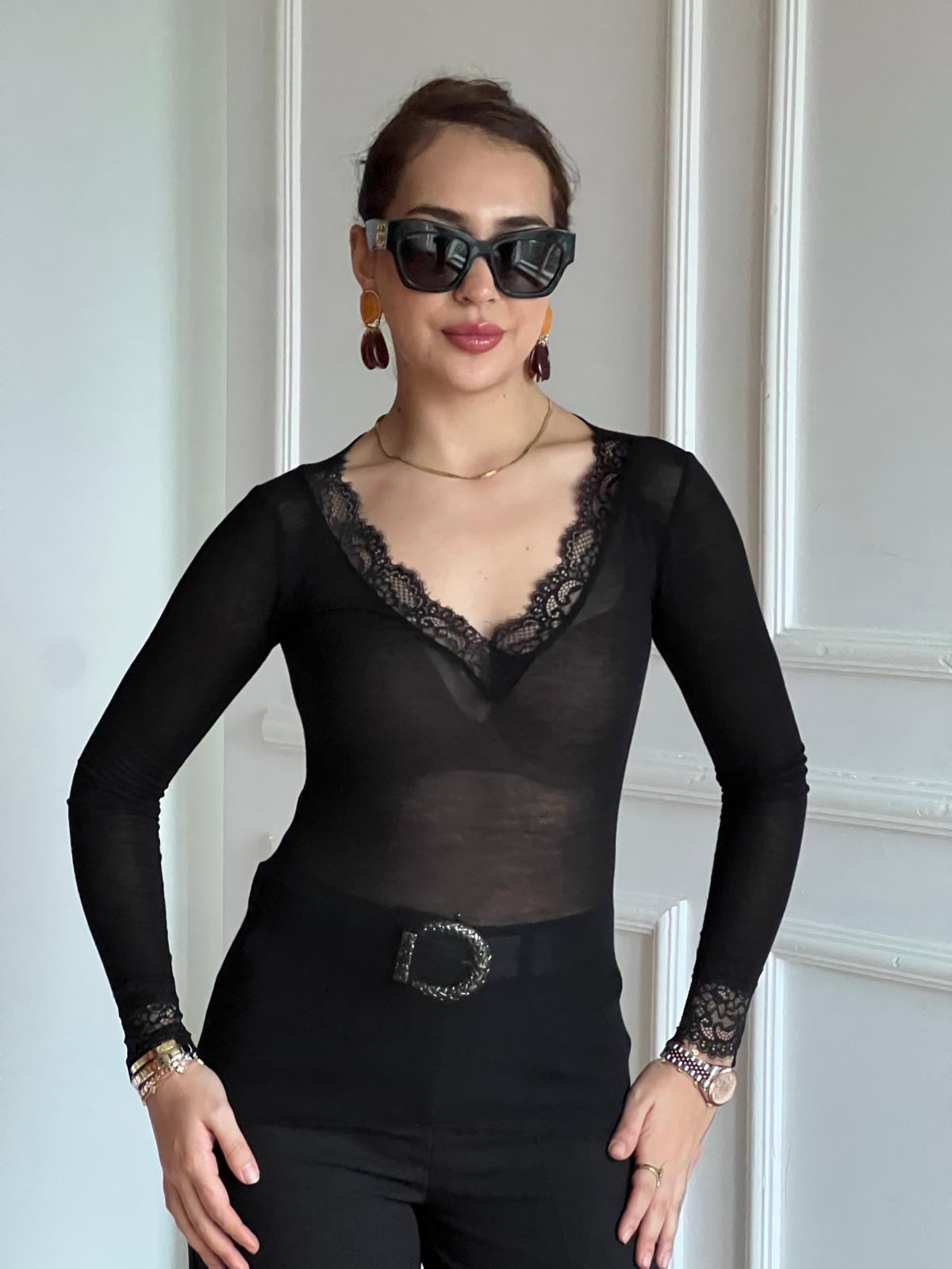 Trasparan V Yaka Dantelli Bluz 1338 Siyah