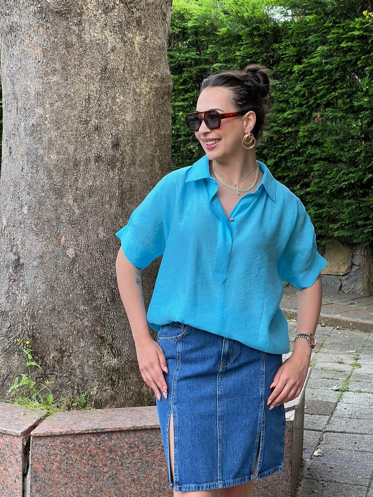 Arkası Düğme Detaylı Gömlek 26797 Turkuaz