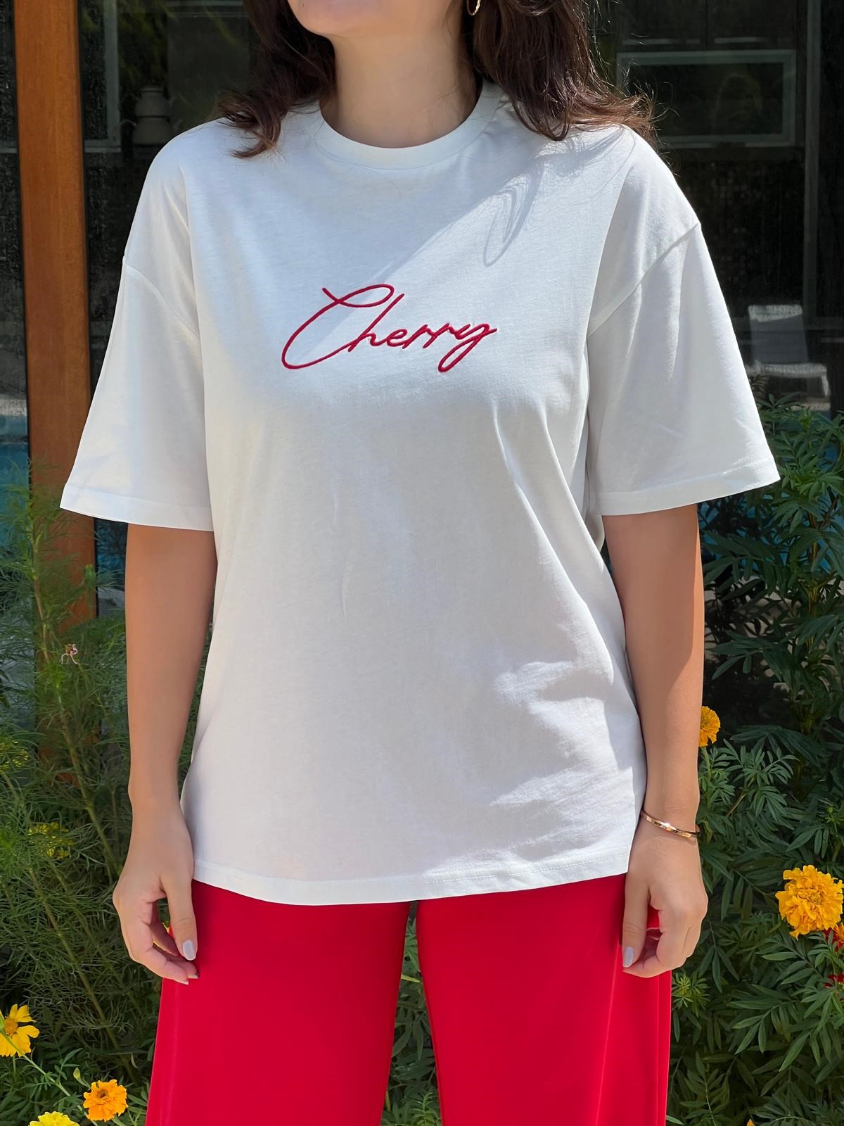 Cherry Nakışlı Tshirt 02027 Ekru