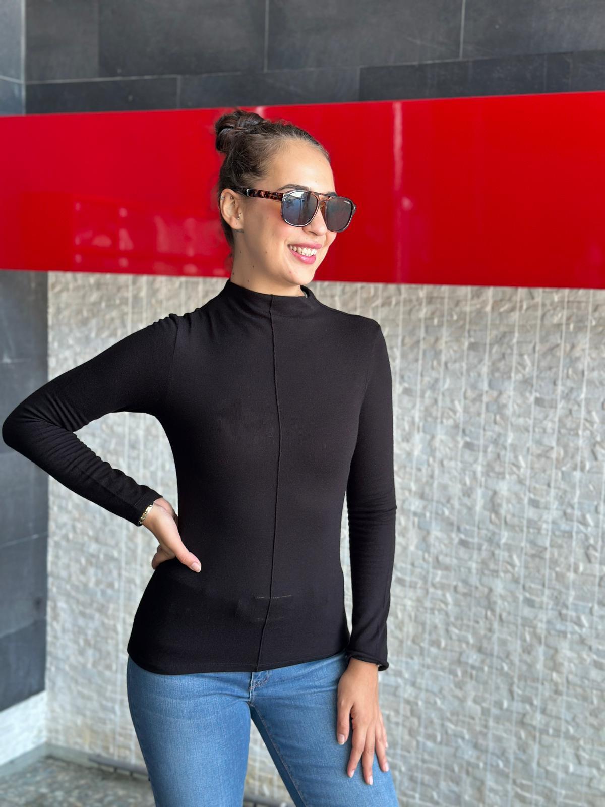 Dik Yaka Uzun Kollu Bluz 31391 Siyah