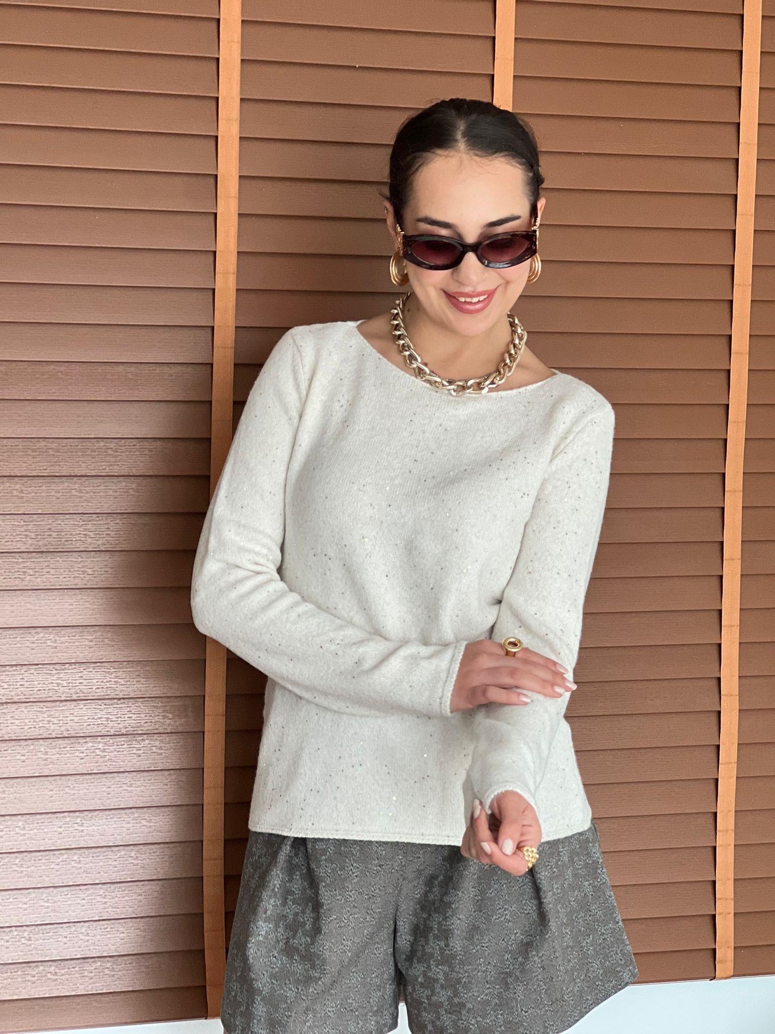 Kayık Yaka Pullu Simli Triko Kazak 10836 Krem