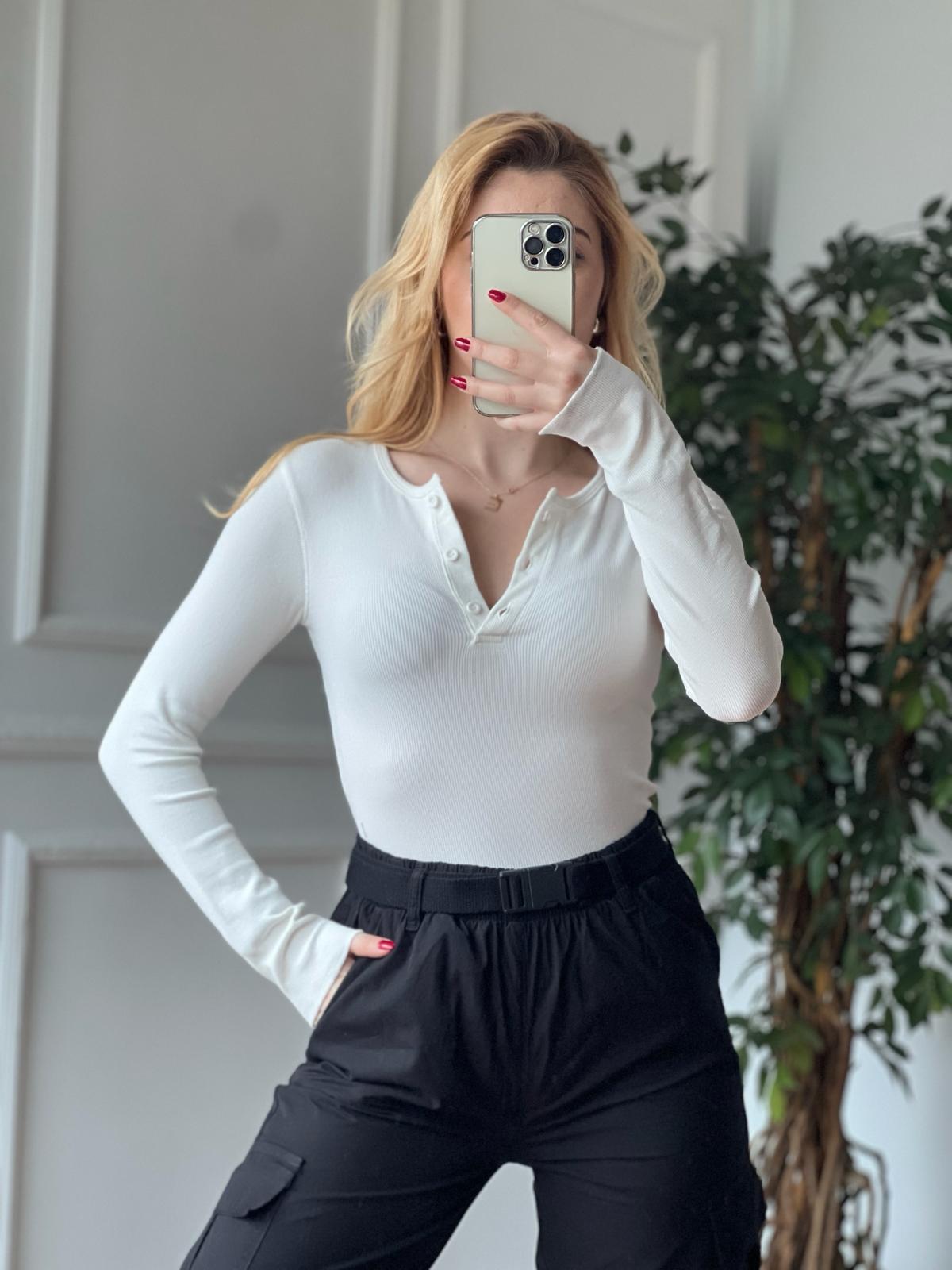 Önü Düğmeli Kaşkorse Bluz 3272 Ekru