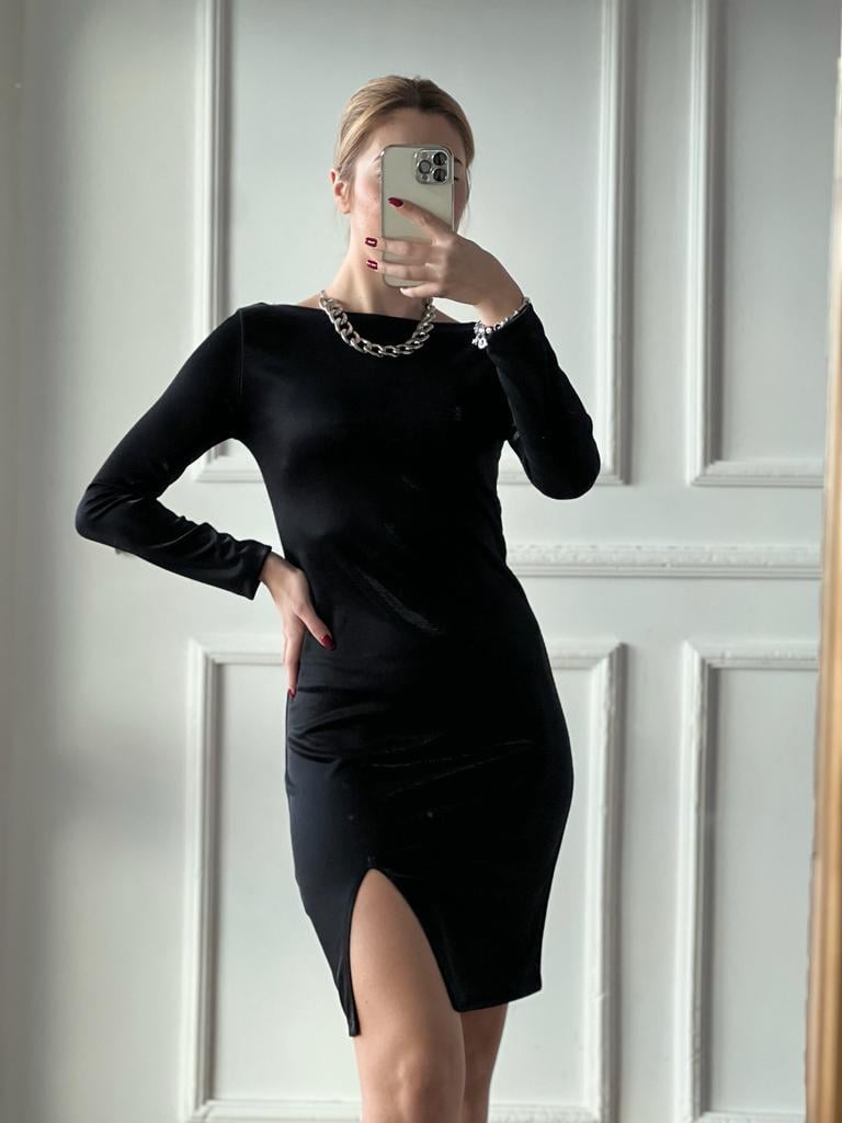 Parlak Kumaş Yırtmaç Detaylı Elbise 272107 Siyah