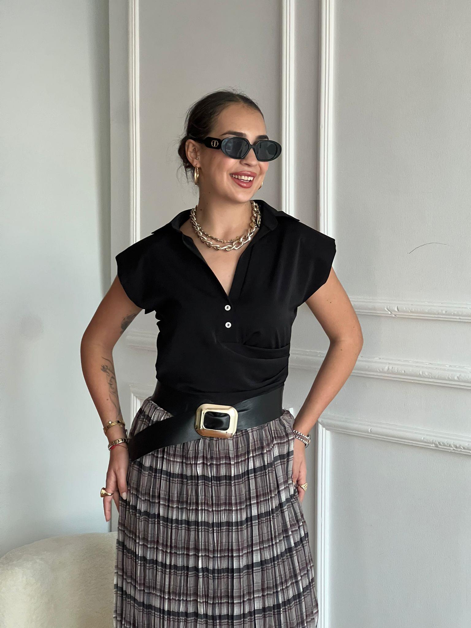 Saten Vatkalı Sıfır Kol Bluz 00244 Siyah