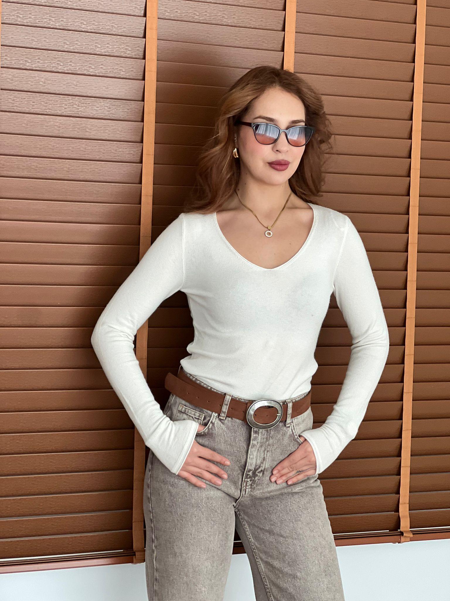 V Yaka Kaşmirli Ultra Hafif Triko Kazak 10842 Ekru