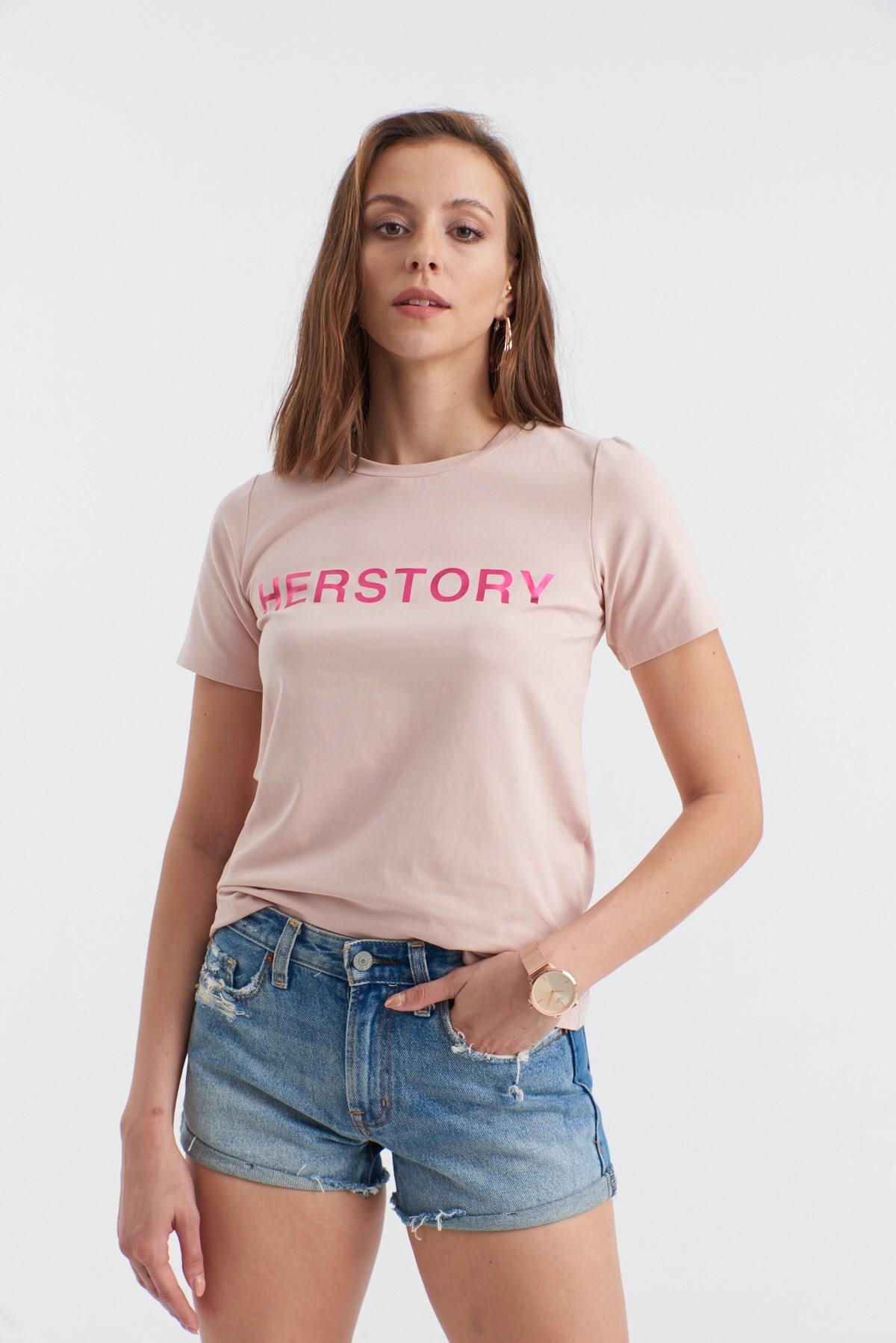HN2732Herstory Yazı Baskılı Basic T-shirt