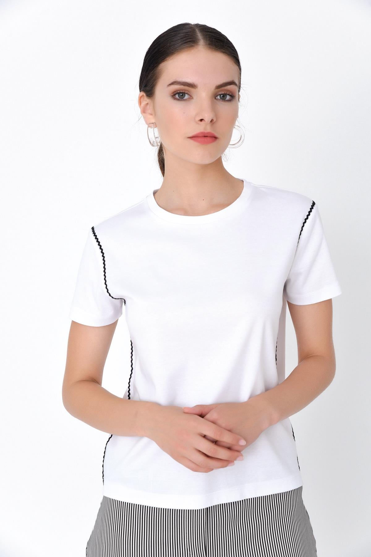 HN1928Kroşetalı Basic T-shirt