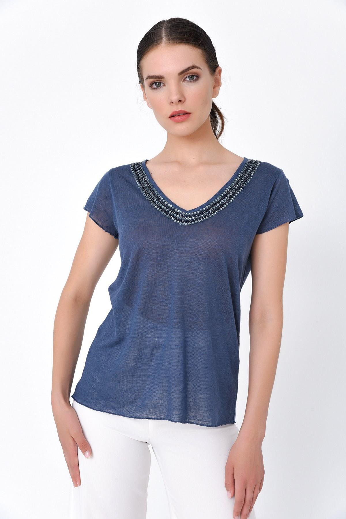 HN1979Boncuk İşlemeli Basic T-shirt