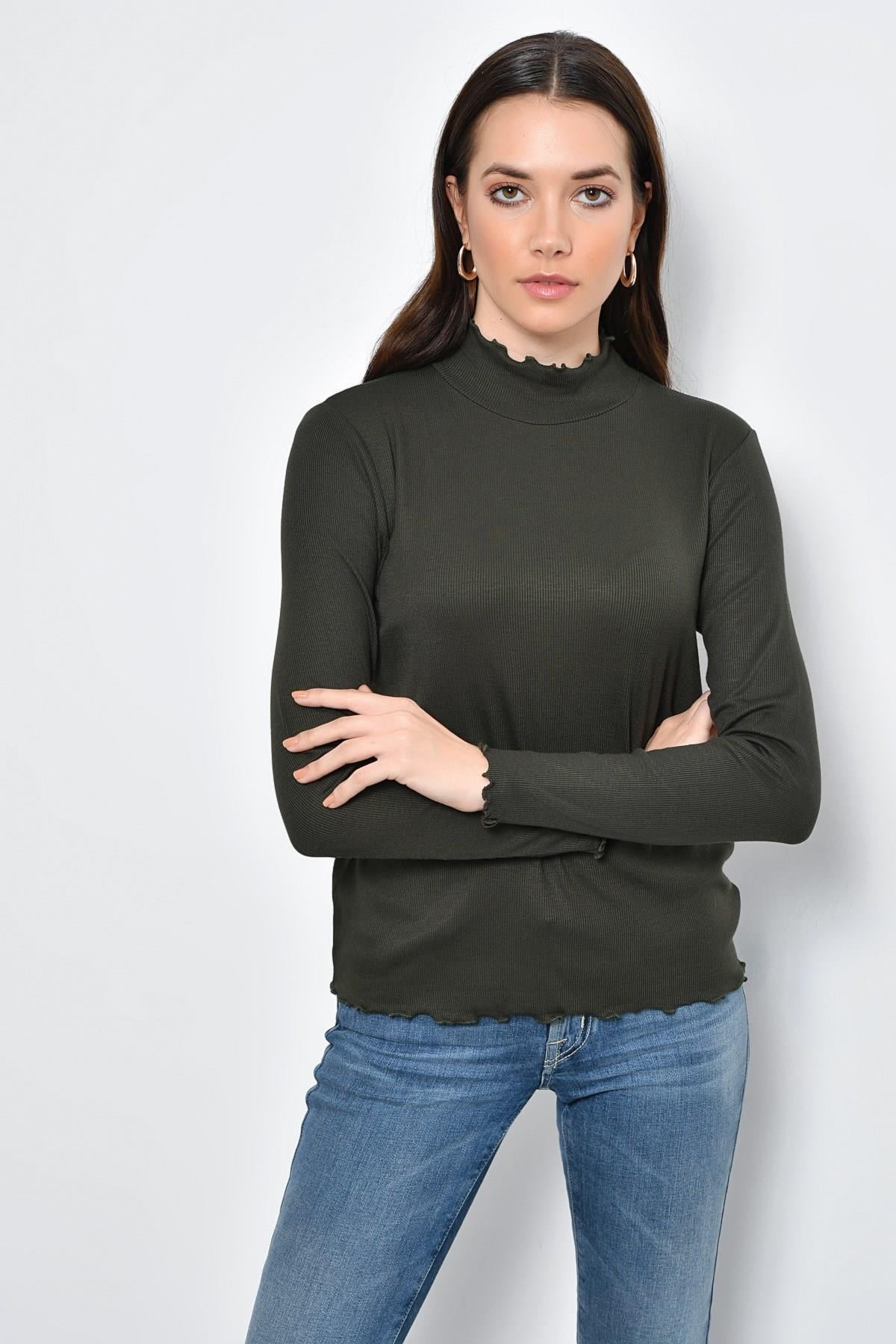 HN2244Boğazlı Bluz