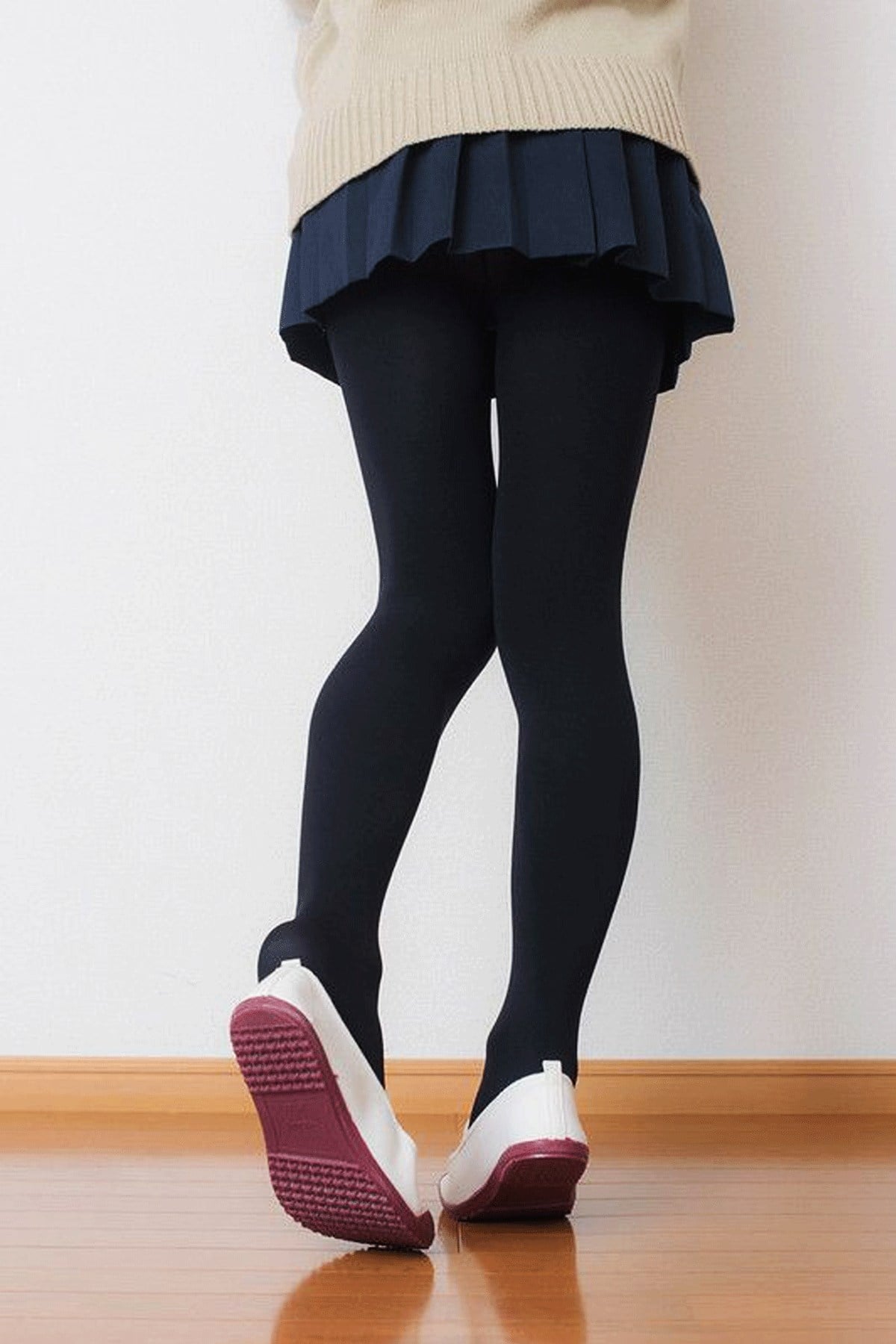 Külotlu Çocuk Çorabı Düz Siyah Renk  0 Yaş / 15 yaş  |  Design Socks