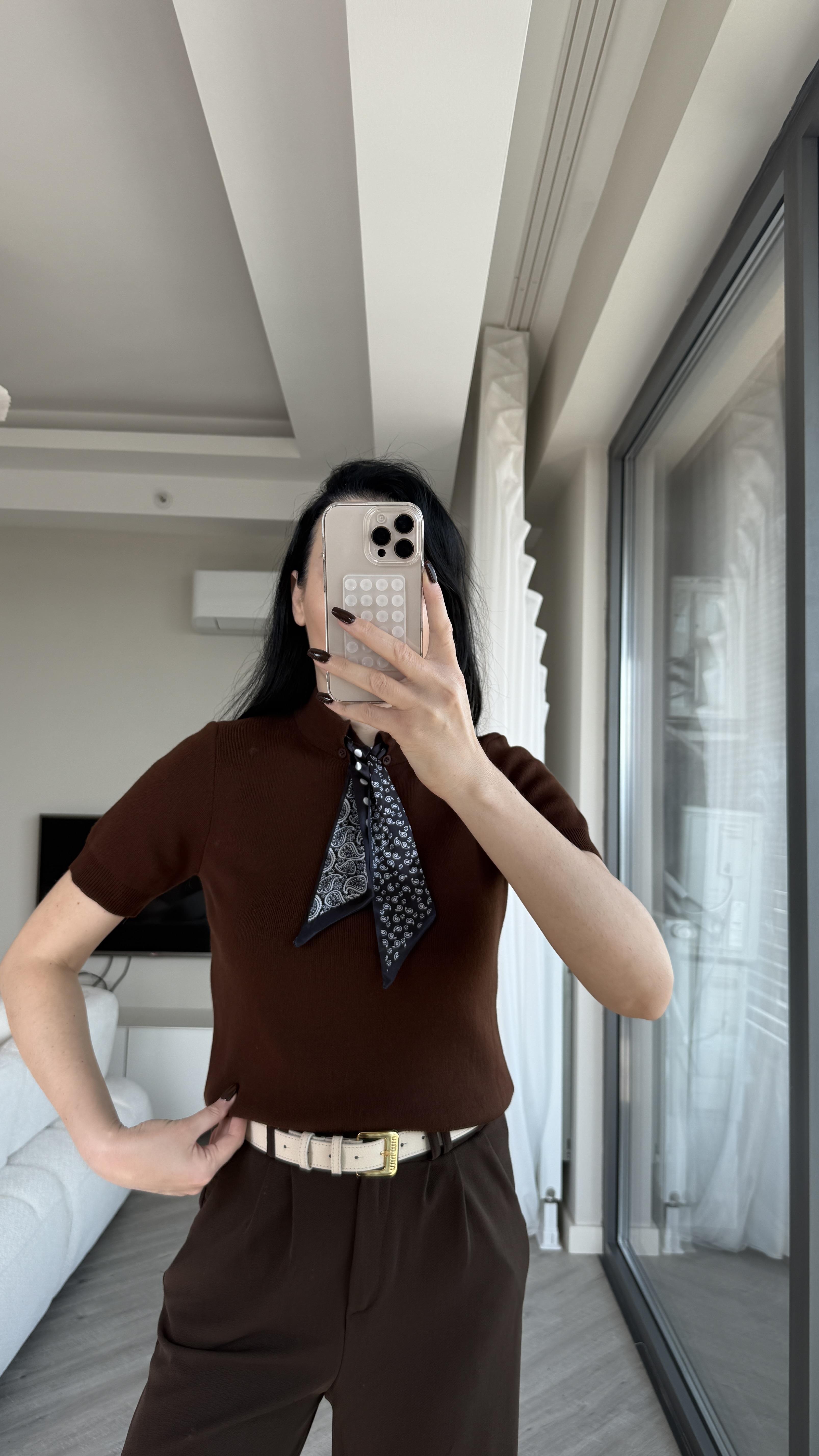 Acı Kahve Fular Detaylı Triko