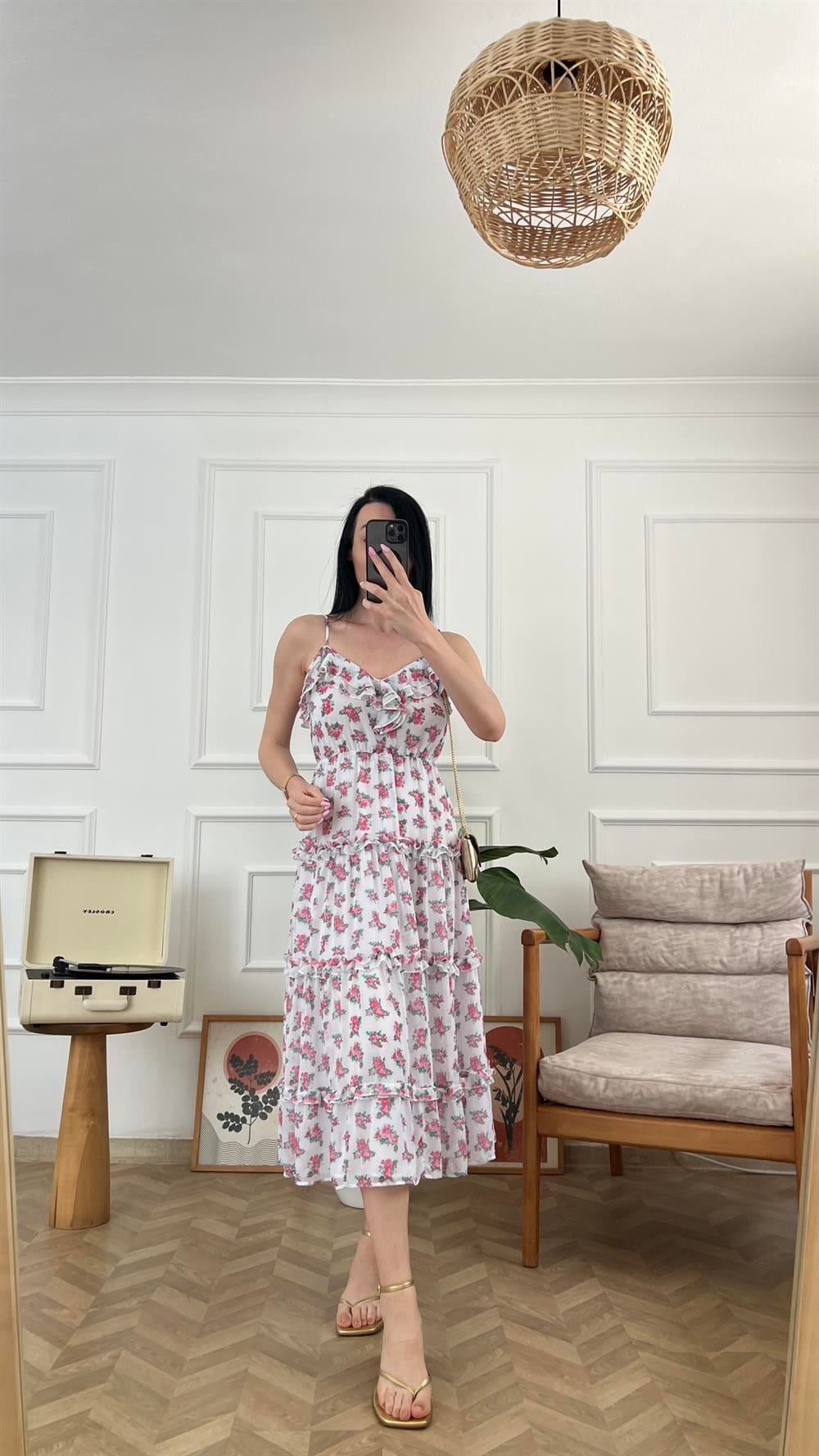 Beyaz Pembe Çiçek Desenli Şifon Elbise