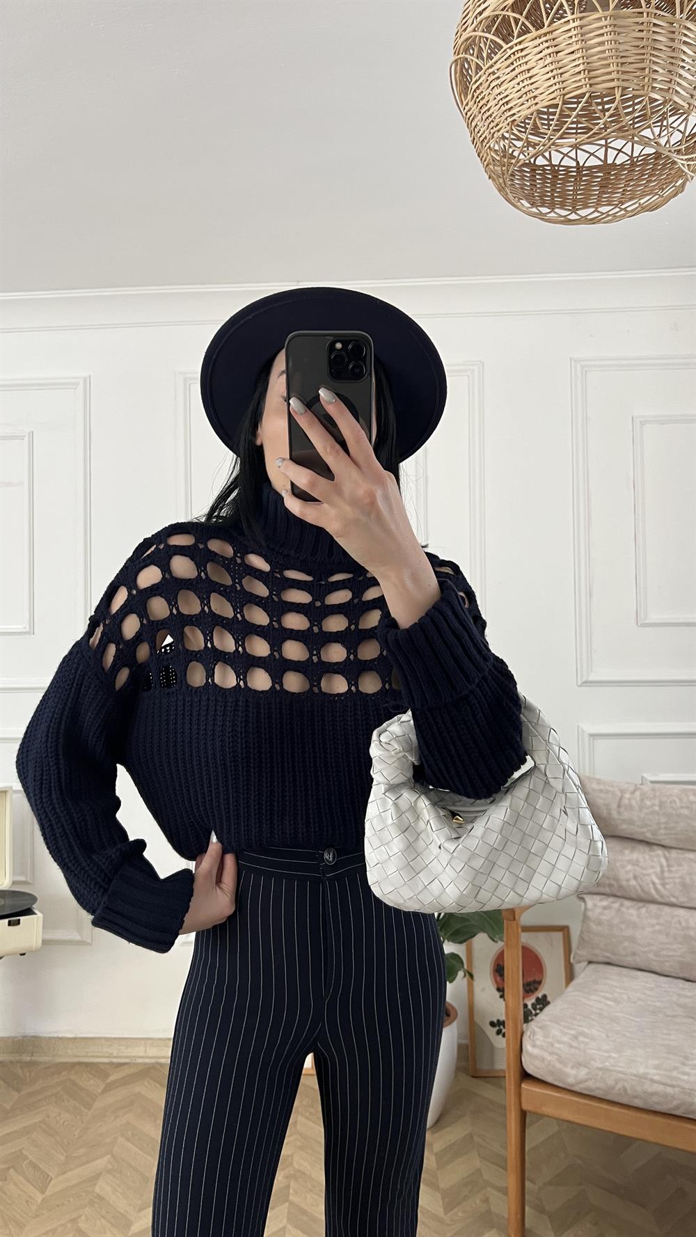 Lacivert Pencere Detaylı Triko Kazak