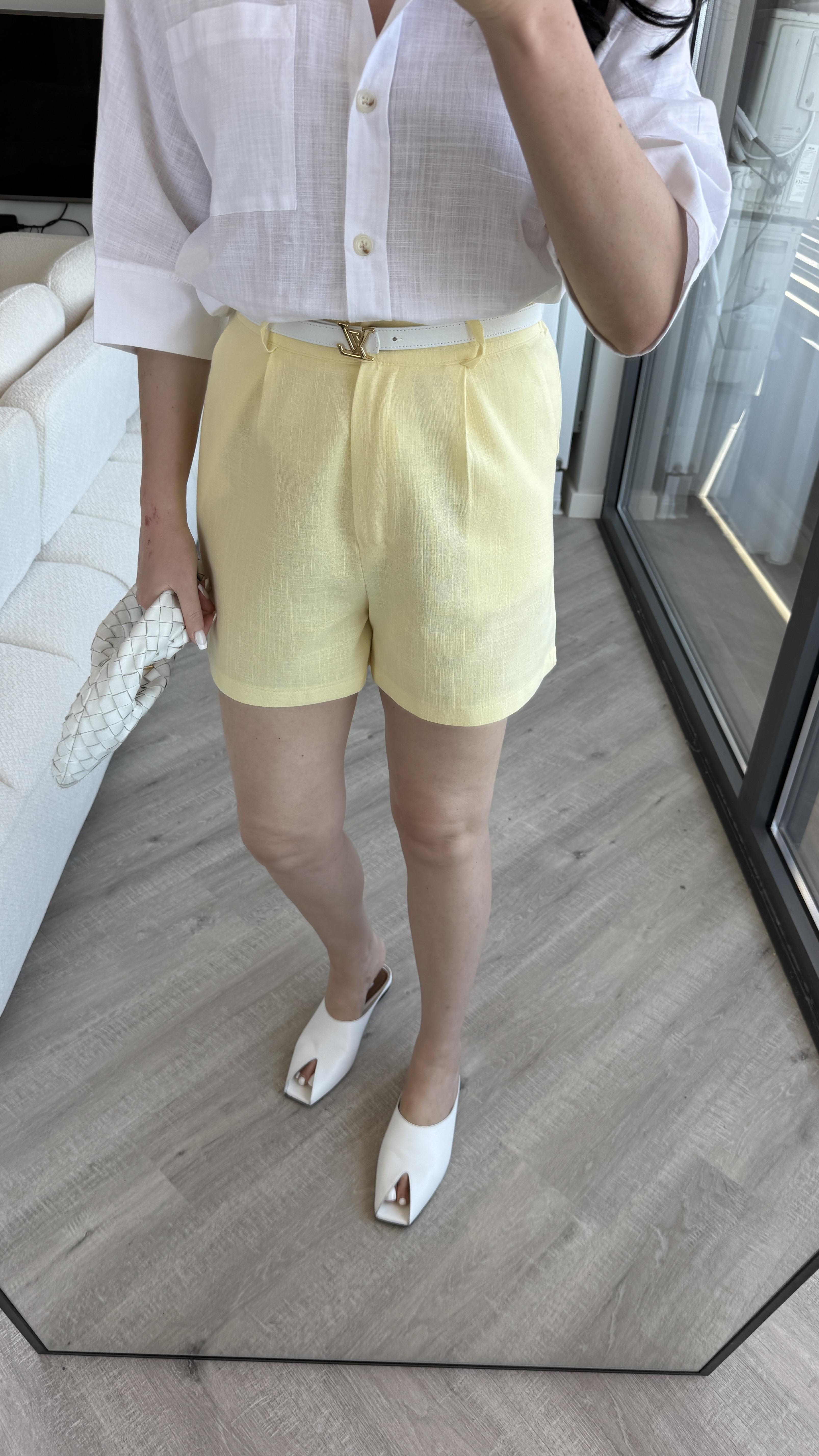 Sarı Keten Şort