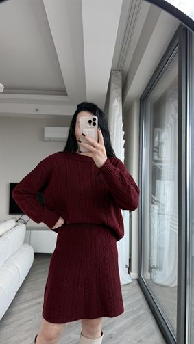 Bordo Saç Örgü Etekli Triko Takım