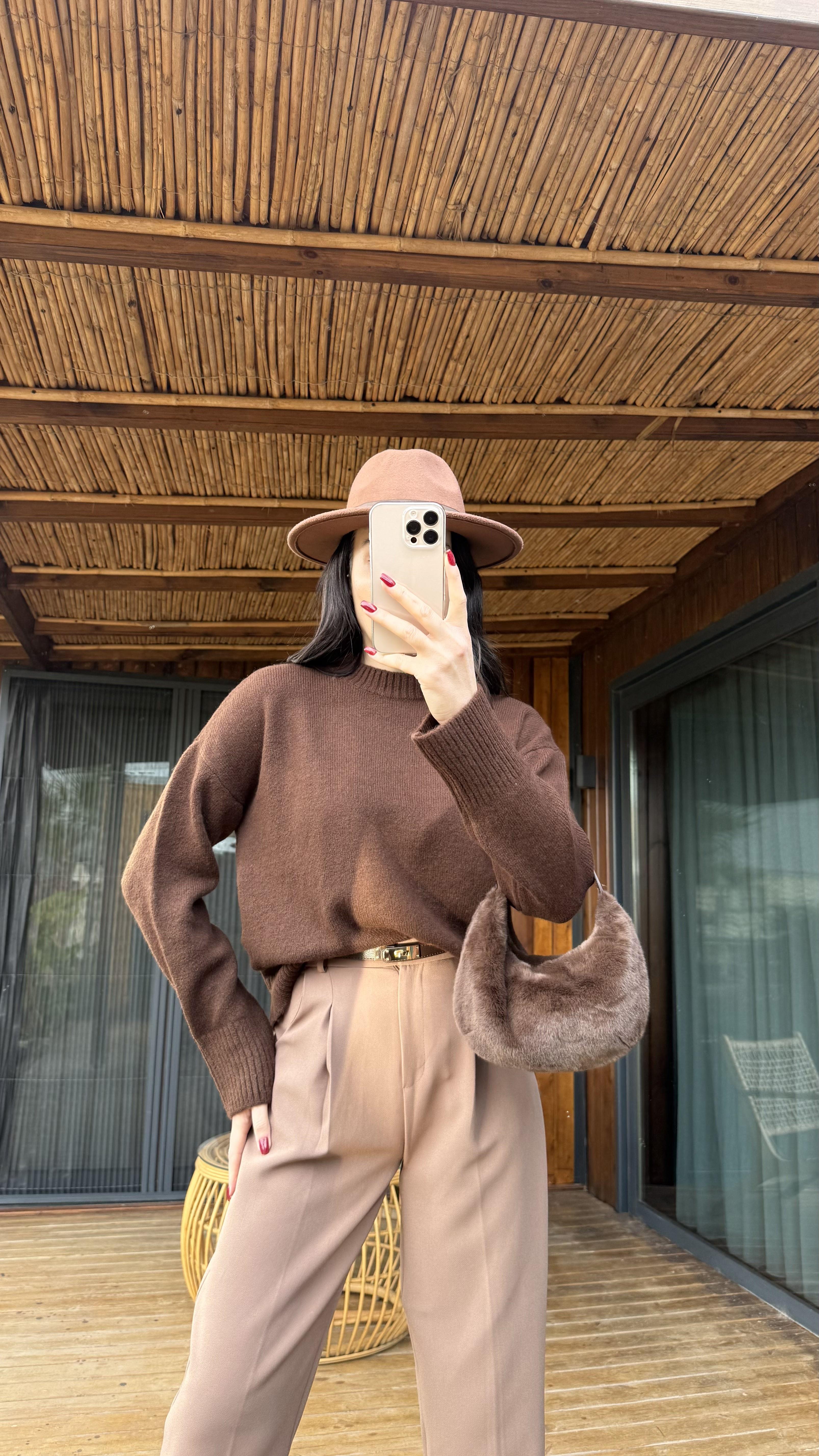 Acı Kahve Bisiklet Yaka Triko Kazak