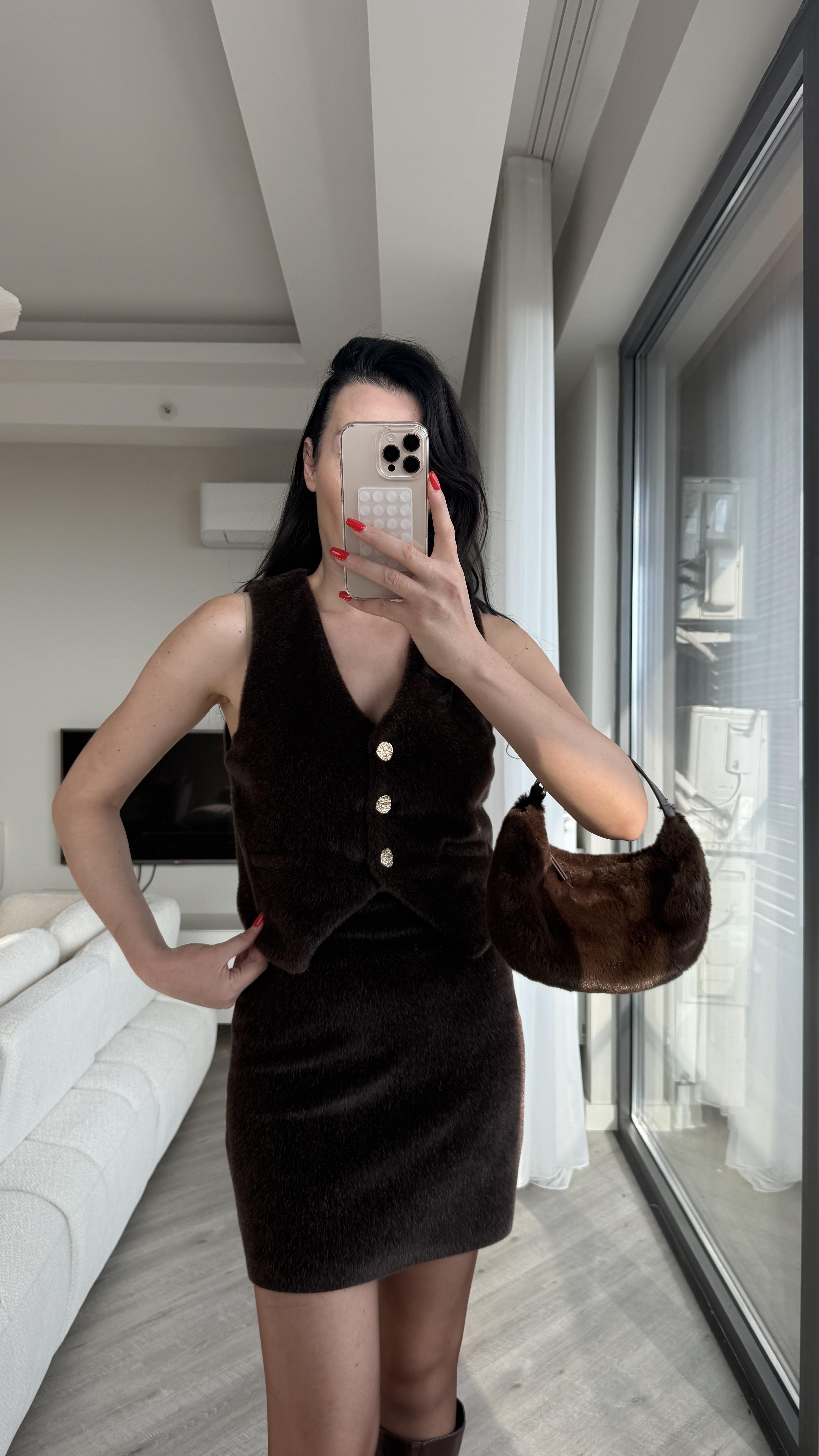 Acı Kahve Yelekli Peluş Takım