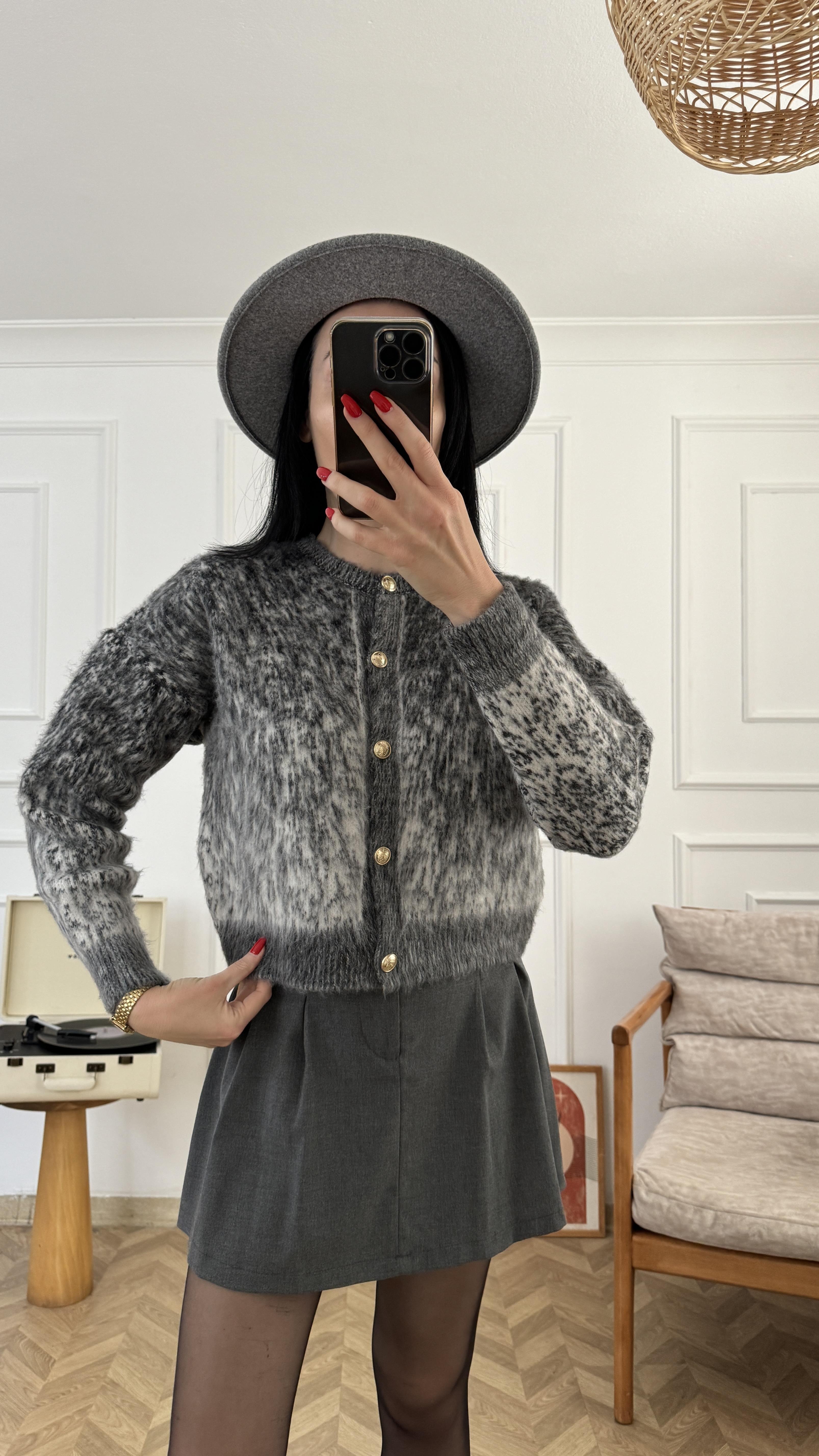 Antrasit Ekru Şardonlu Hırka