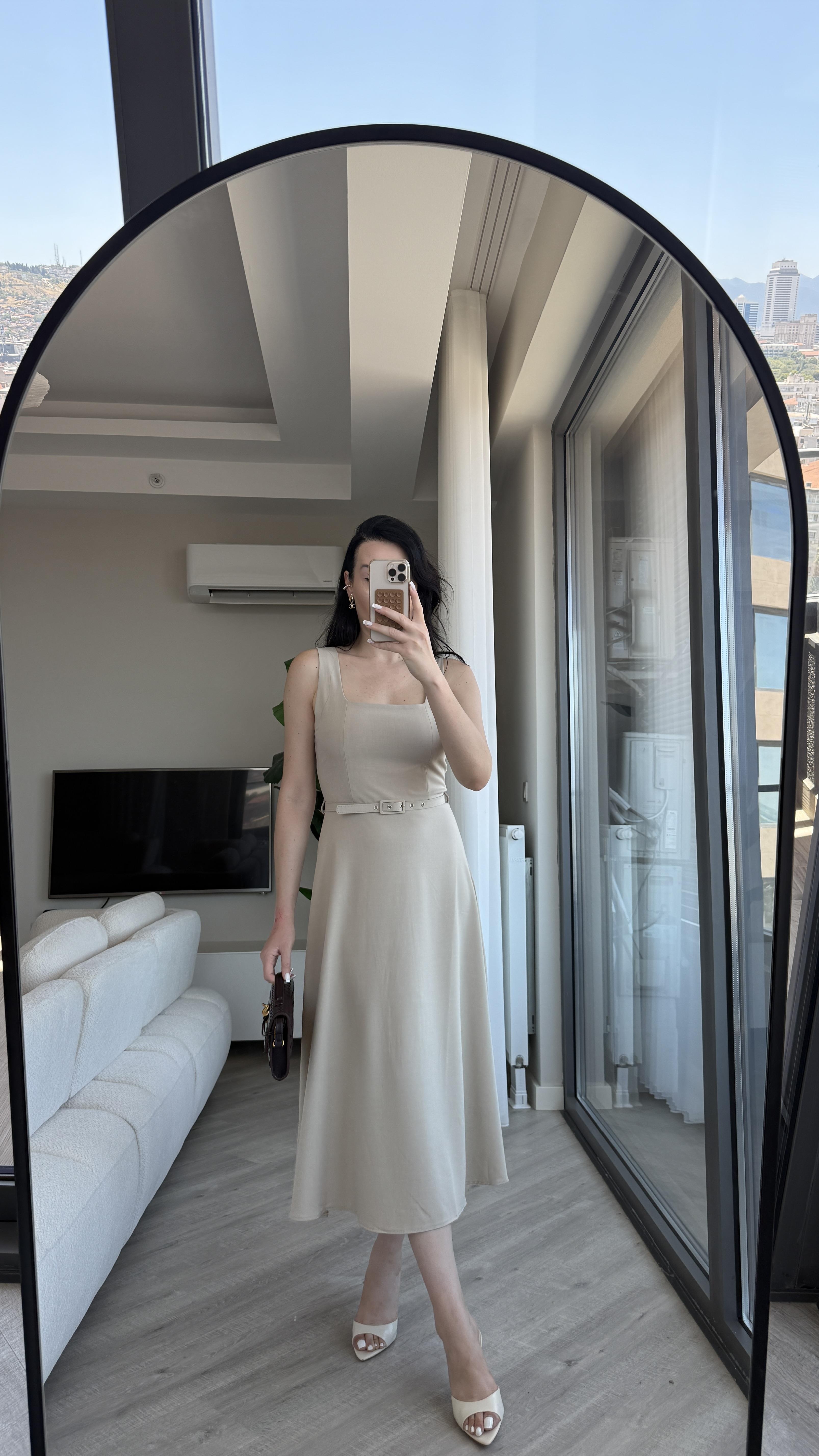 Askılı Kemer Detaylı ZR Elbise