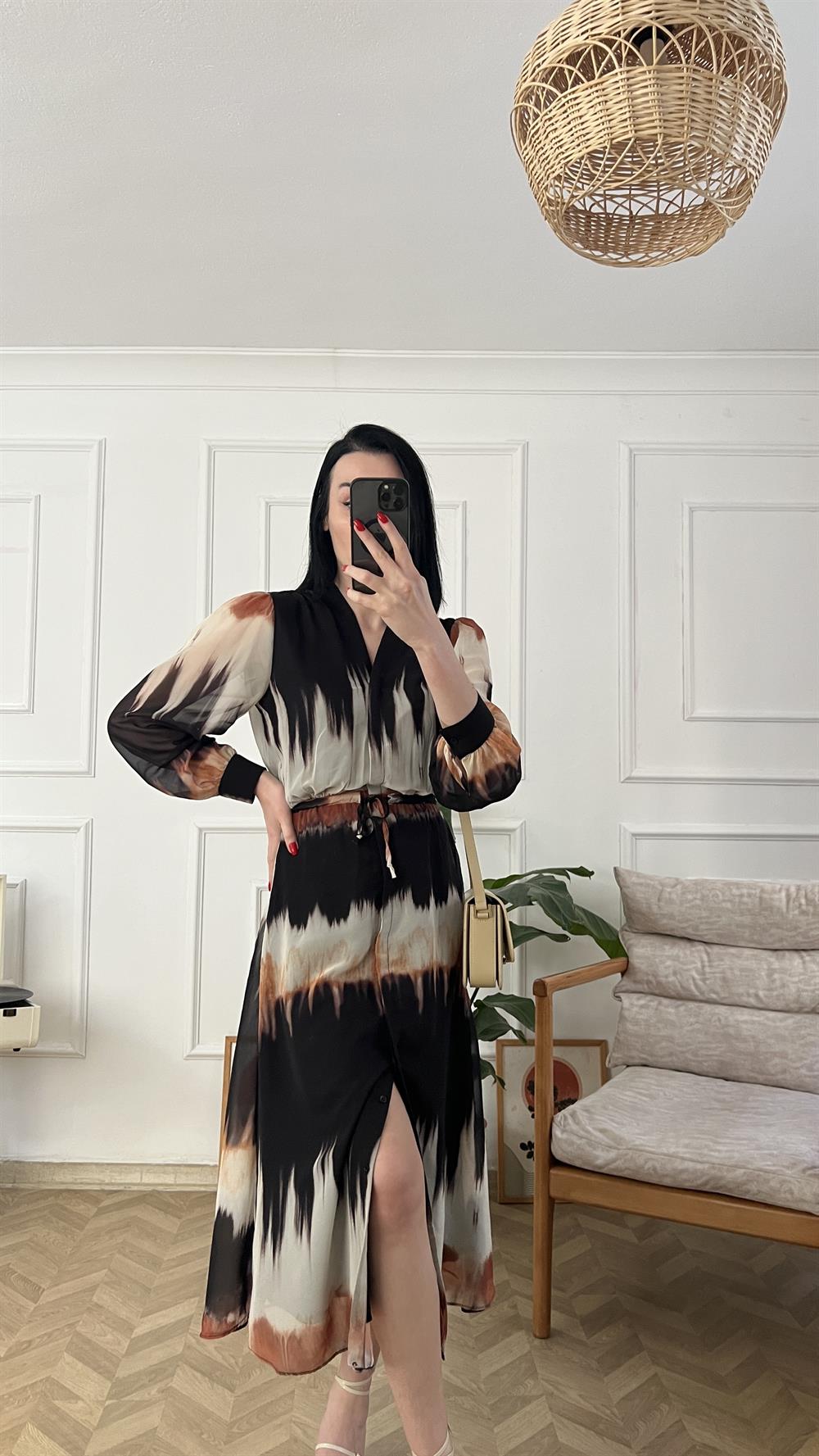 Batik Desen Belden Büzgülü Şifon Elbise