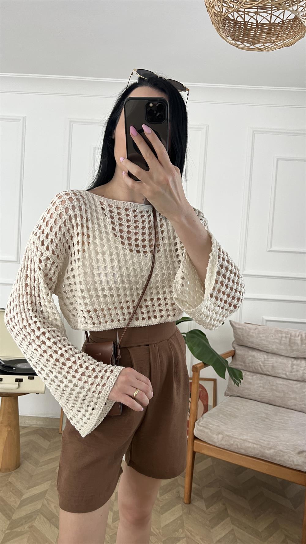 Bej Delikli İspanyol Kol Triko