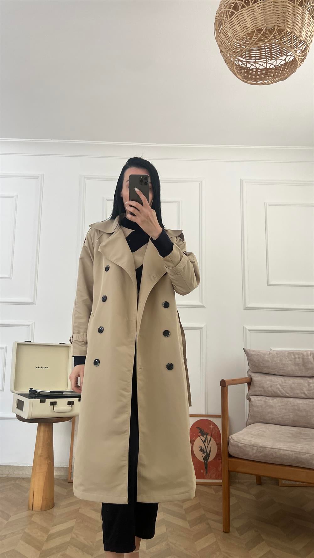 Bej Kuşaklı Astarlı Trenchcoat