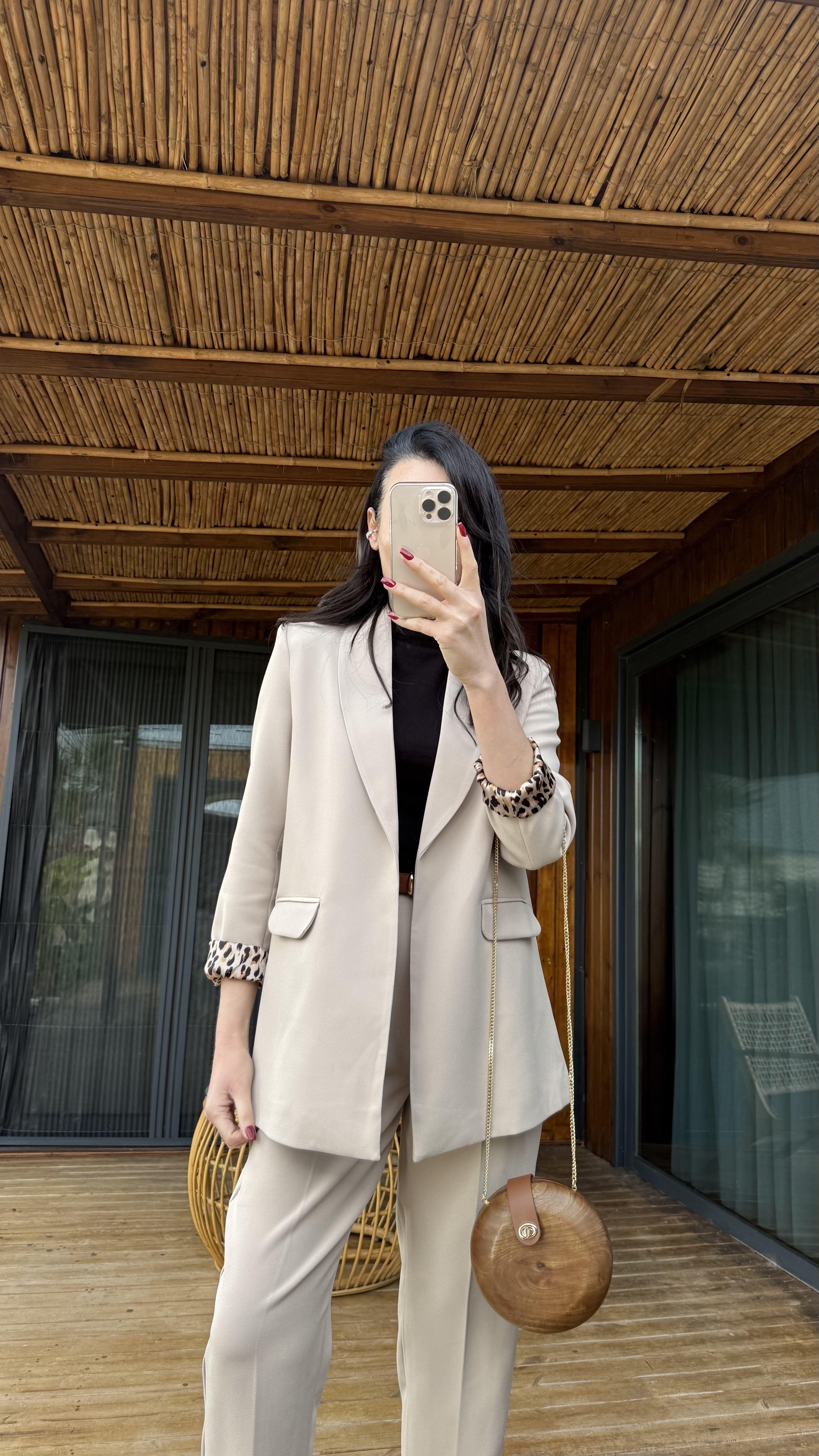 Bej Şal Yaka Blazer Ceket