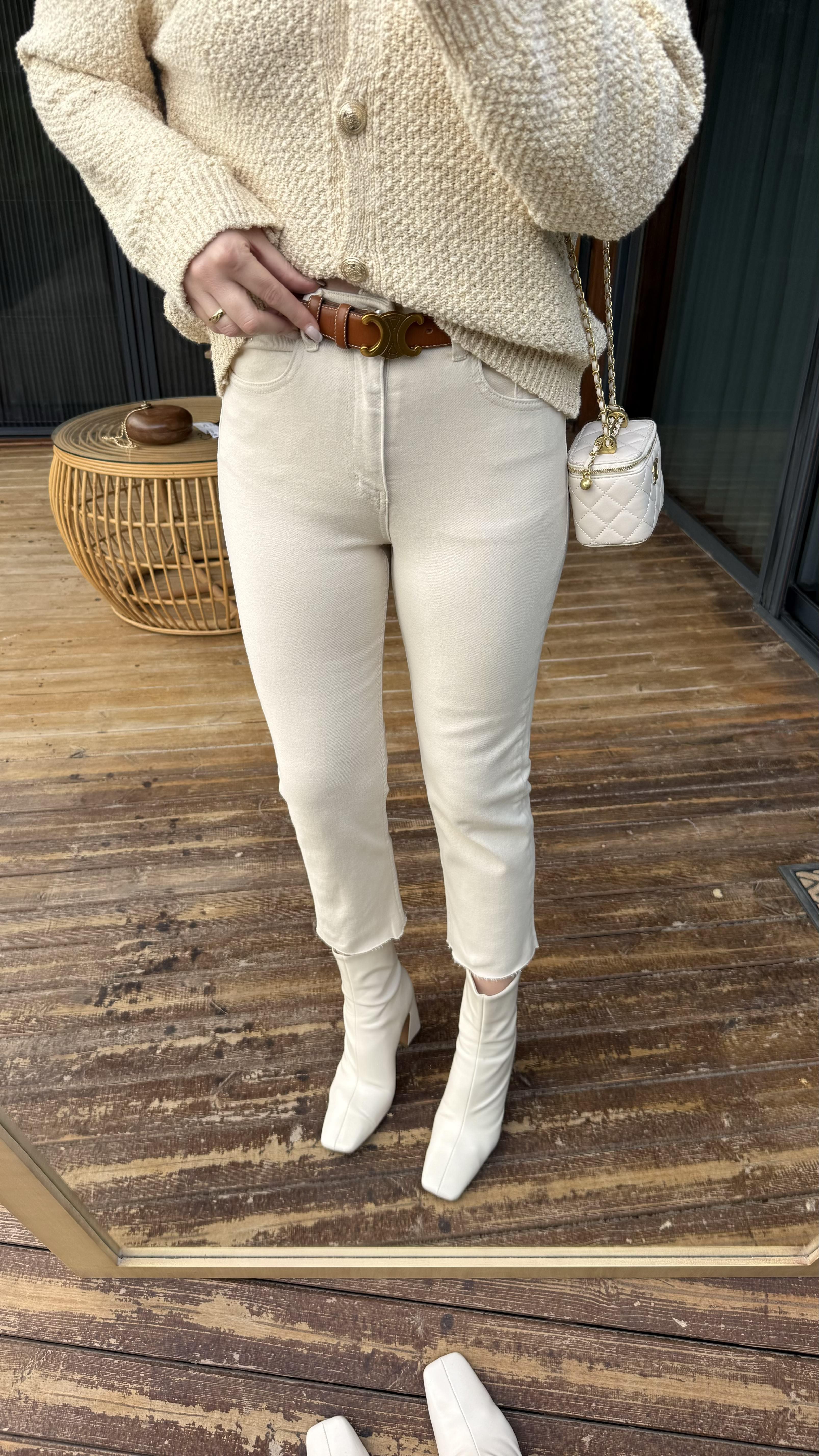 Bej Straight Fit Jean