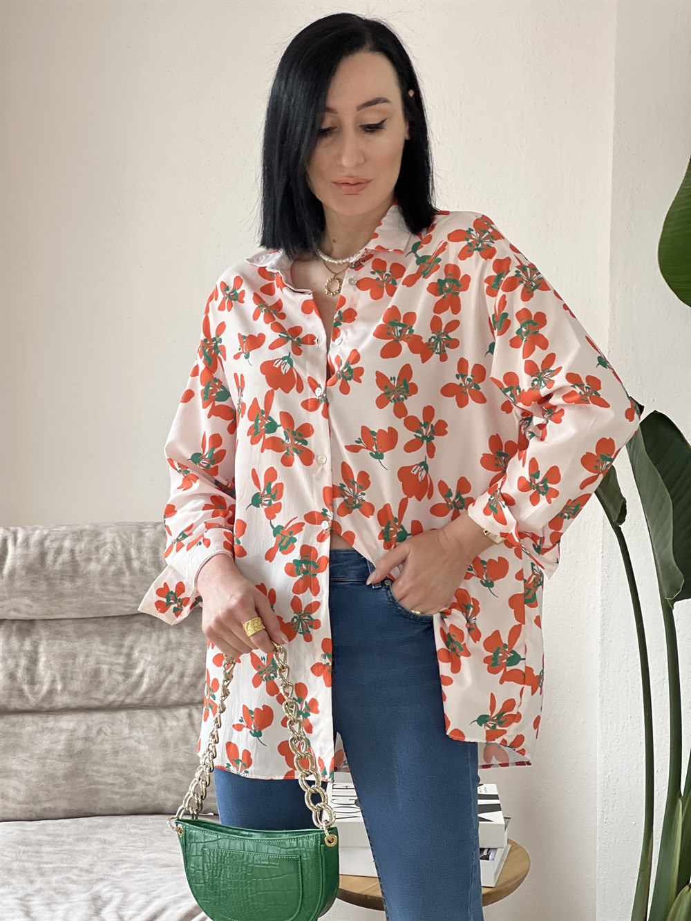 Beyaz Turuncu Çiçekli Oversize Gömlek
