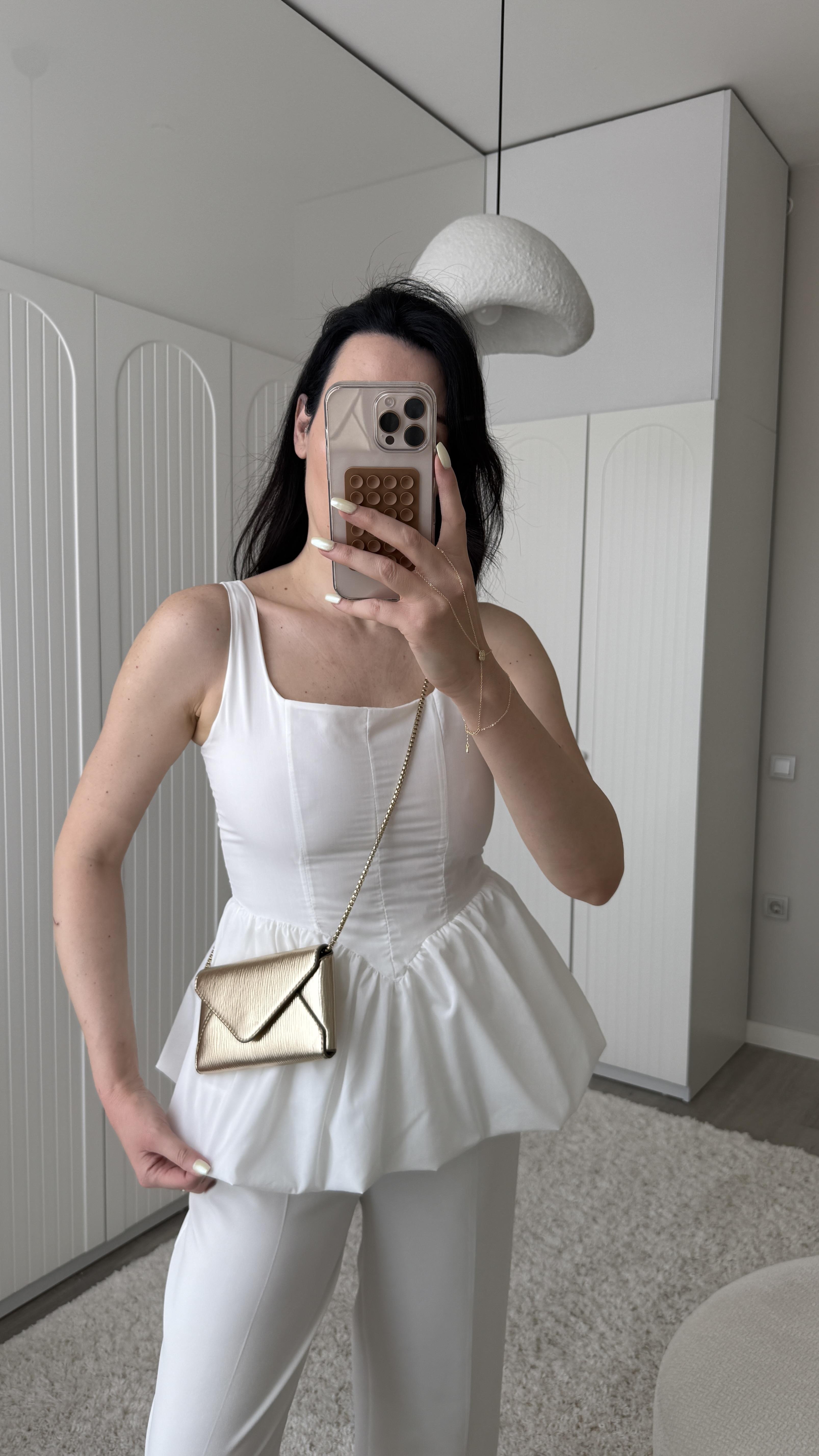 Beyaz Volanlı Prenses Bluz