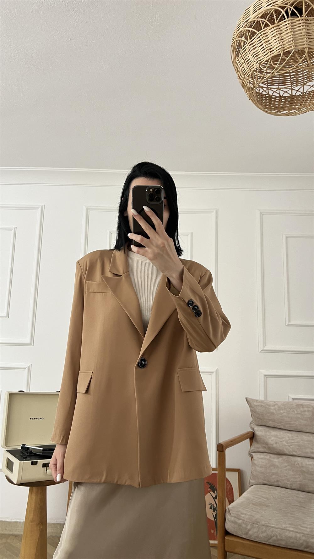 Camel Astarlı Atlas Kumaş Blazer Ceket