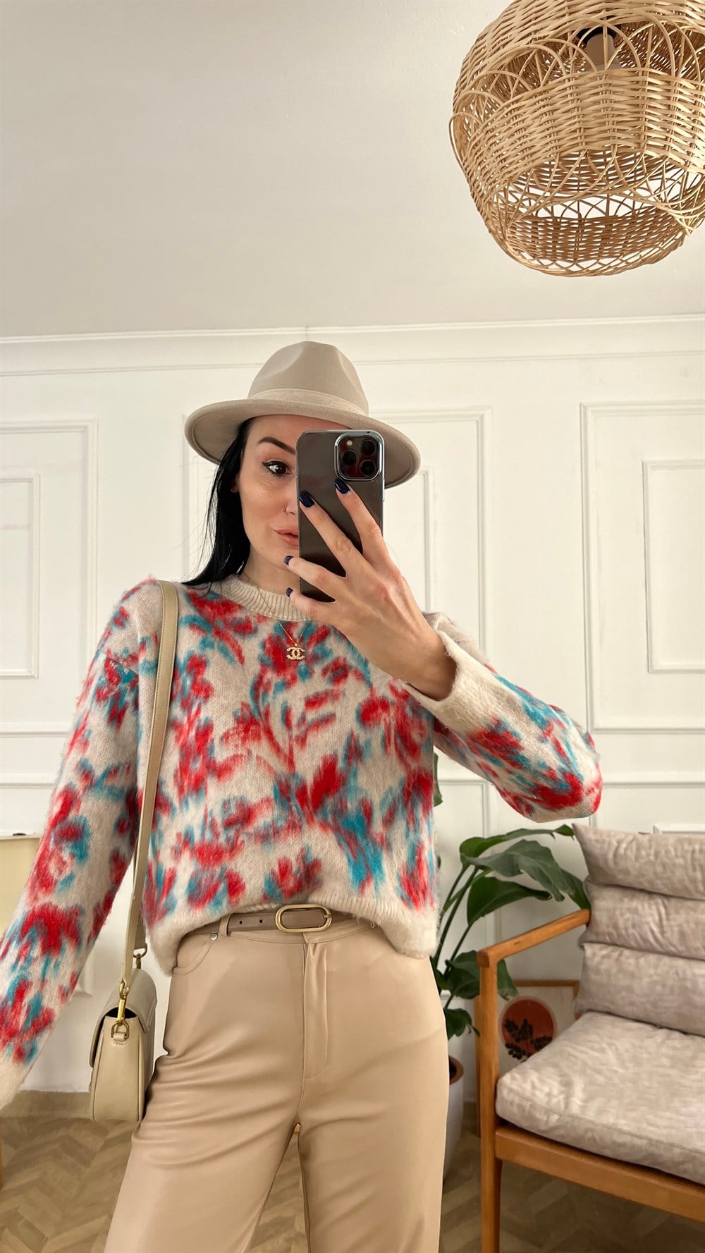 Ekru Narçiçeği Mavi Desenli Şardonlu Kazak