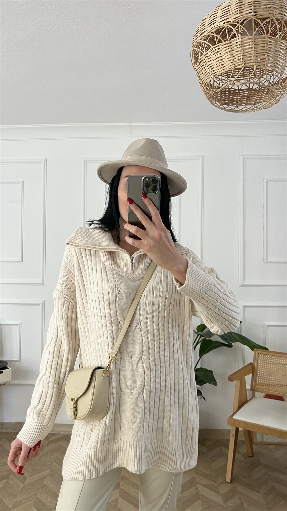 Ekru Saç Örgü Triko Kazak