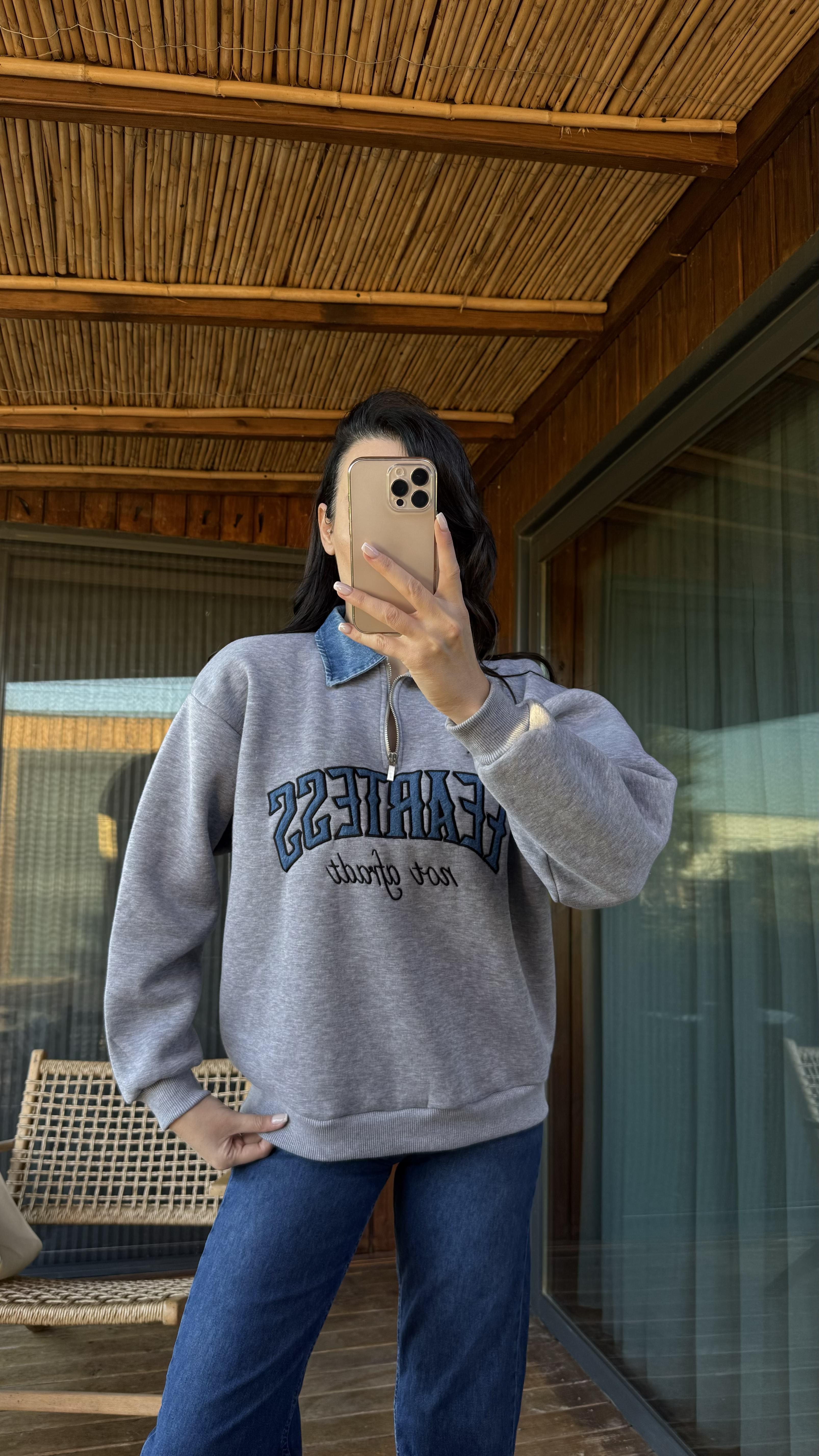 Gri Yakası Kot Detaylı Sweat