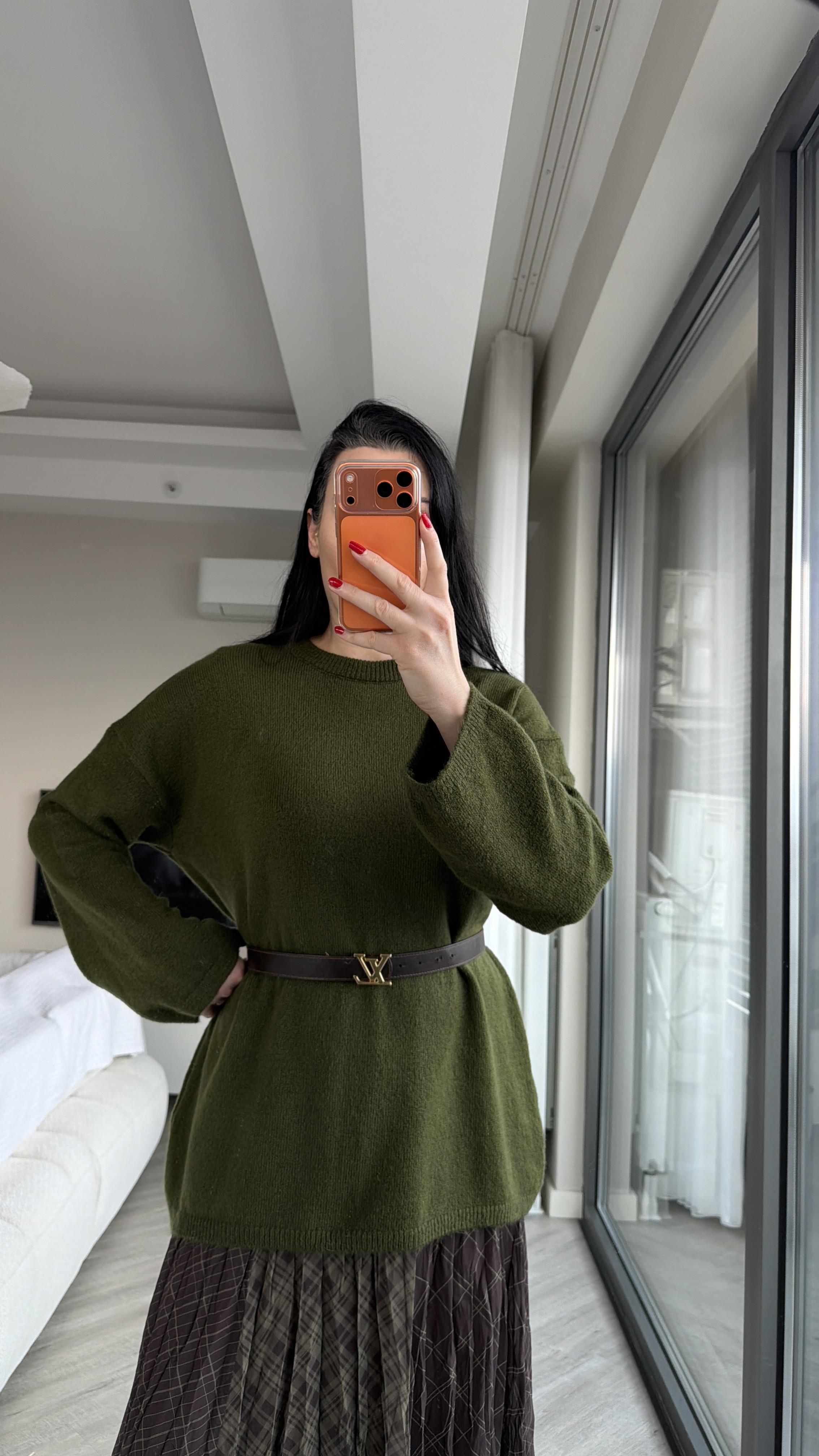 Haki Oversize İspanyol Kol Triko Kazak