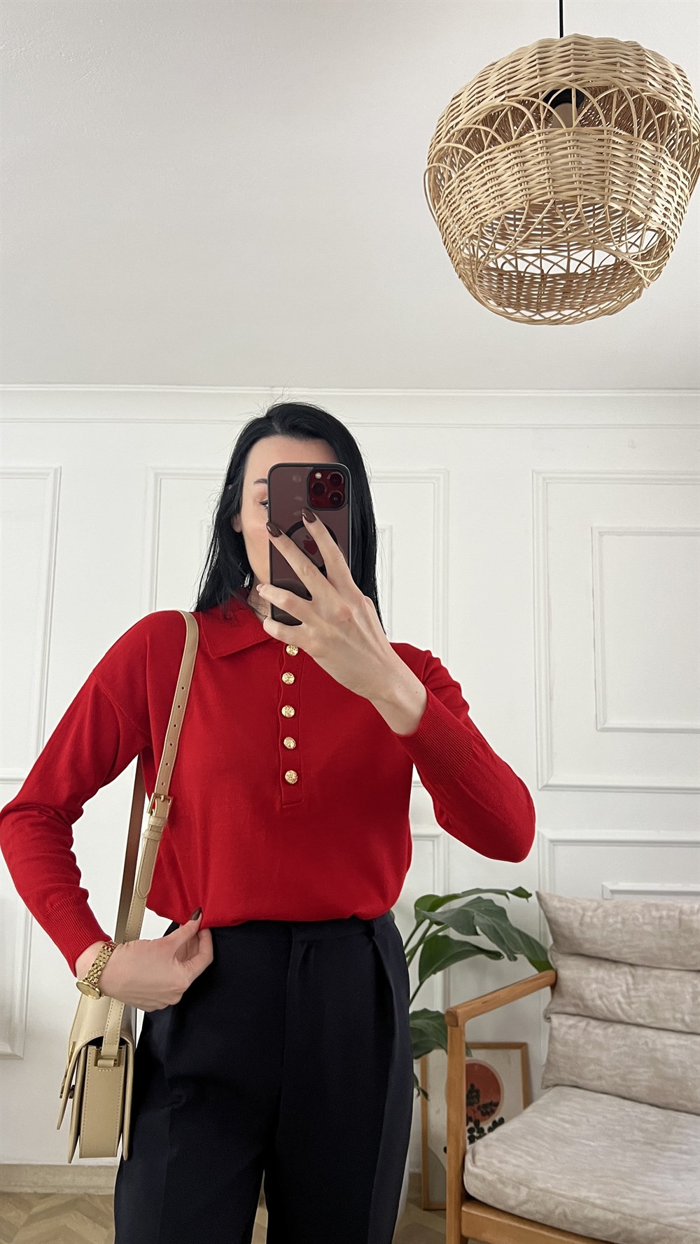 Kırmızı Gold Düğmeli Triko