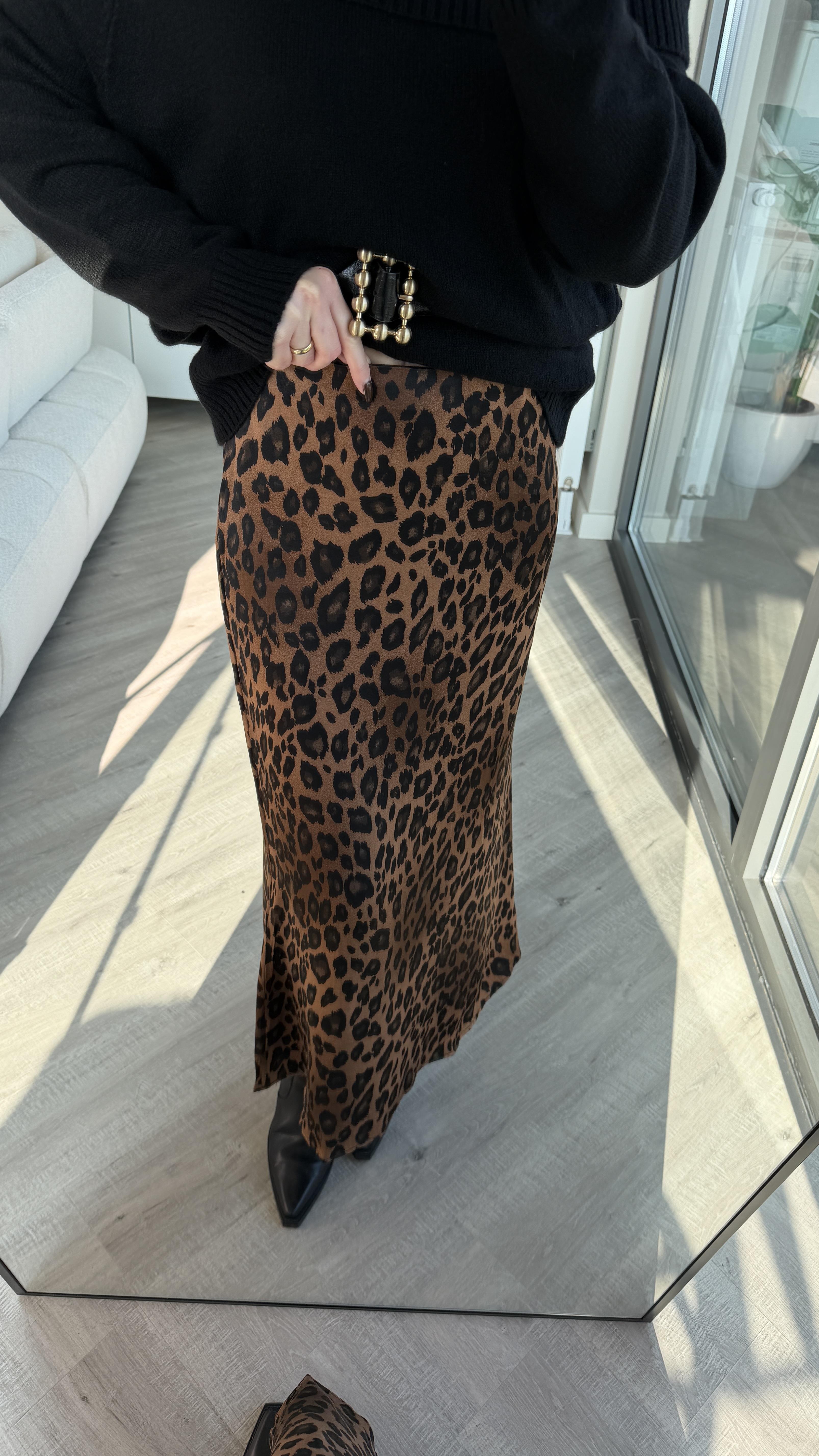 Leopar Desen Saten Etek