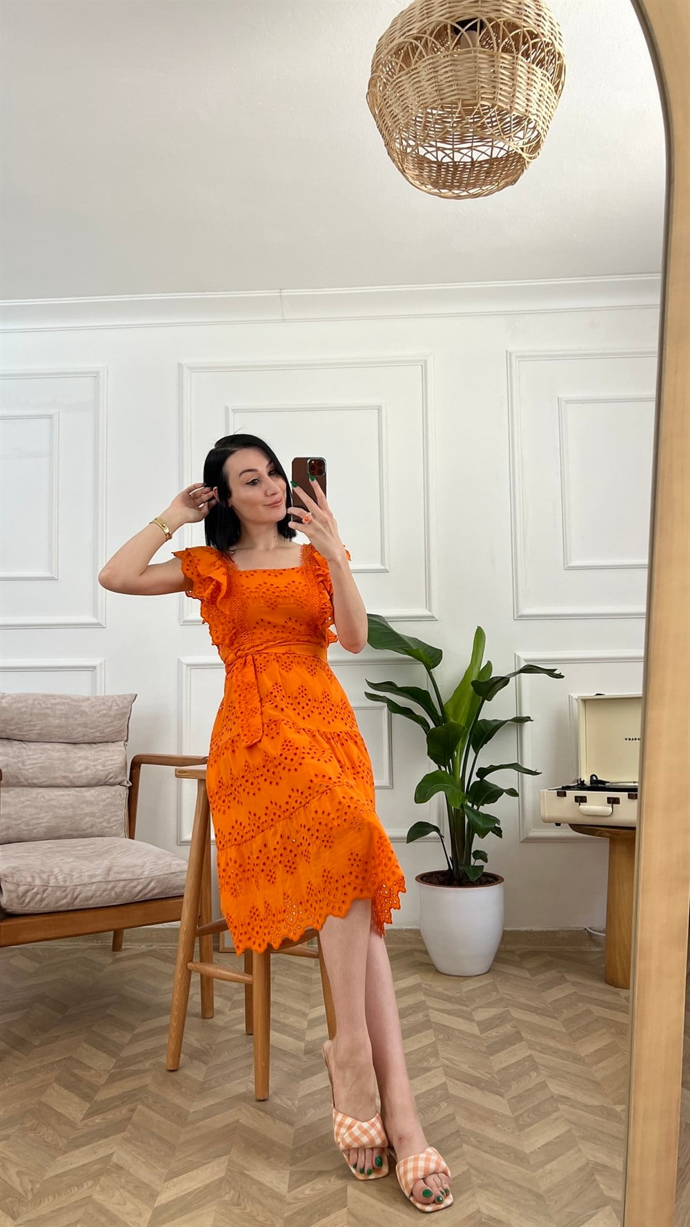 Orange Kuşaklı Fisto Elbise