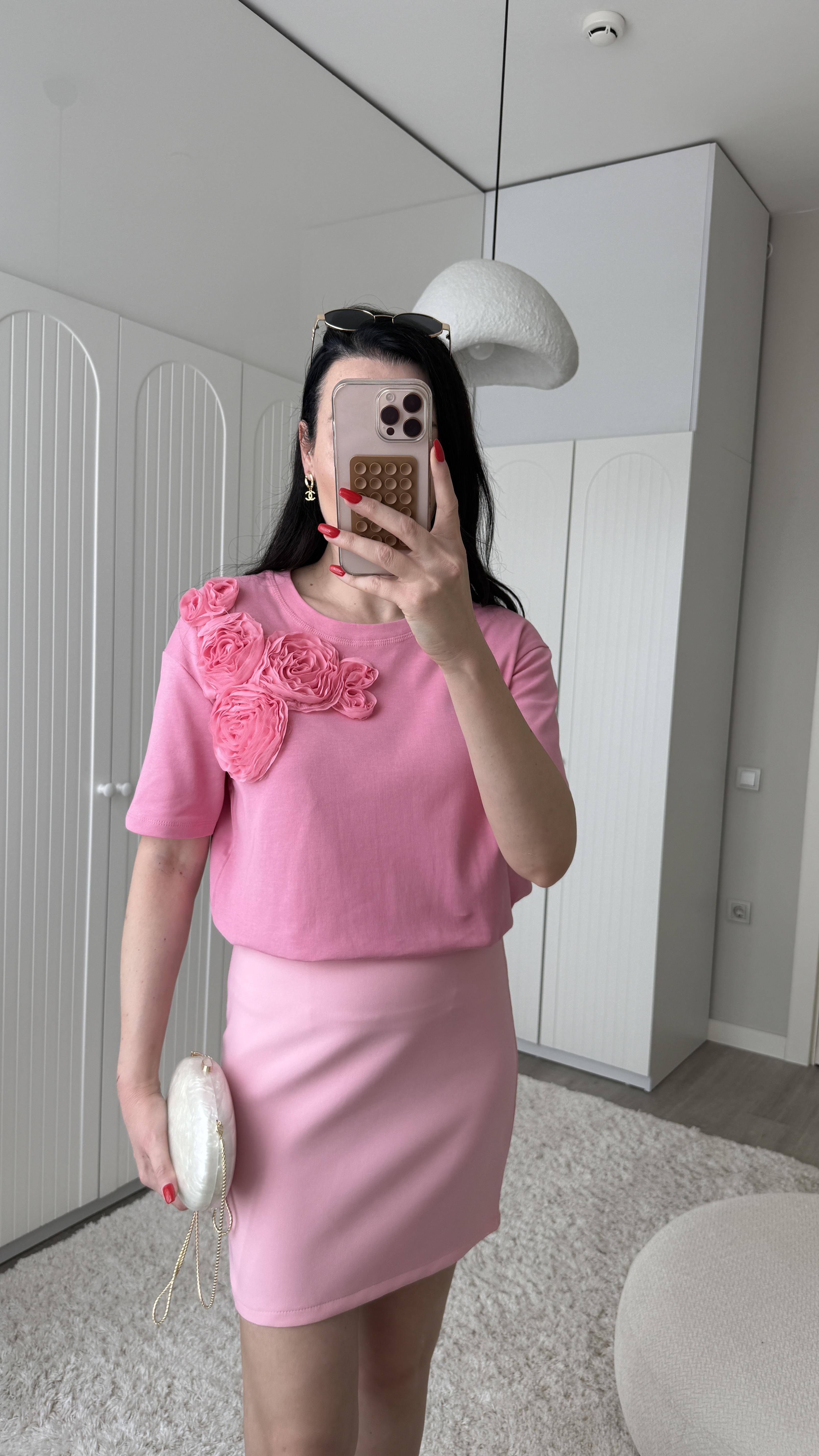 Pembe Gül Detaylı Tshirt