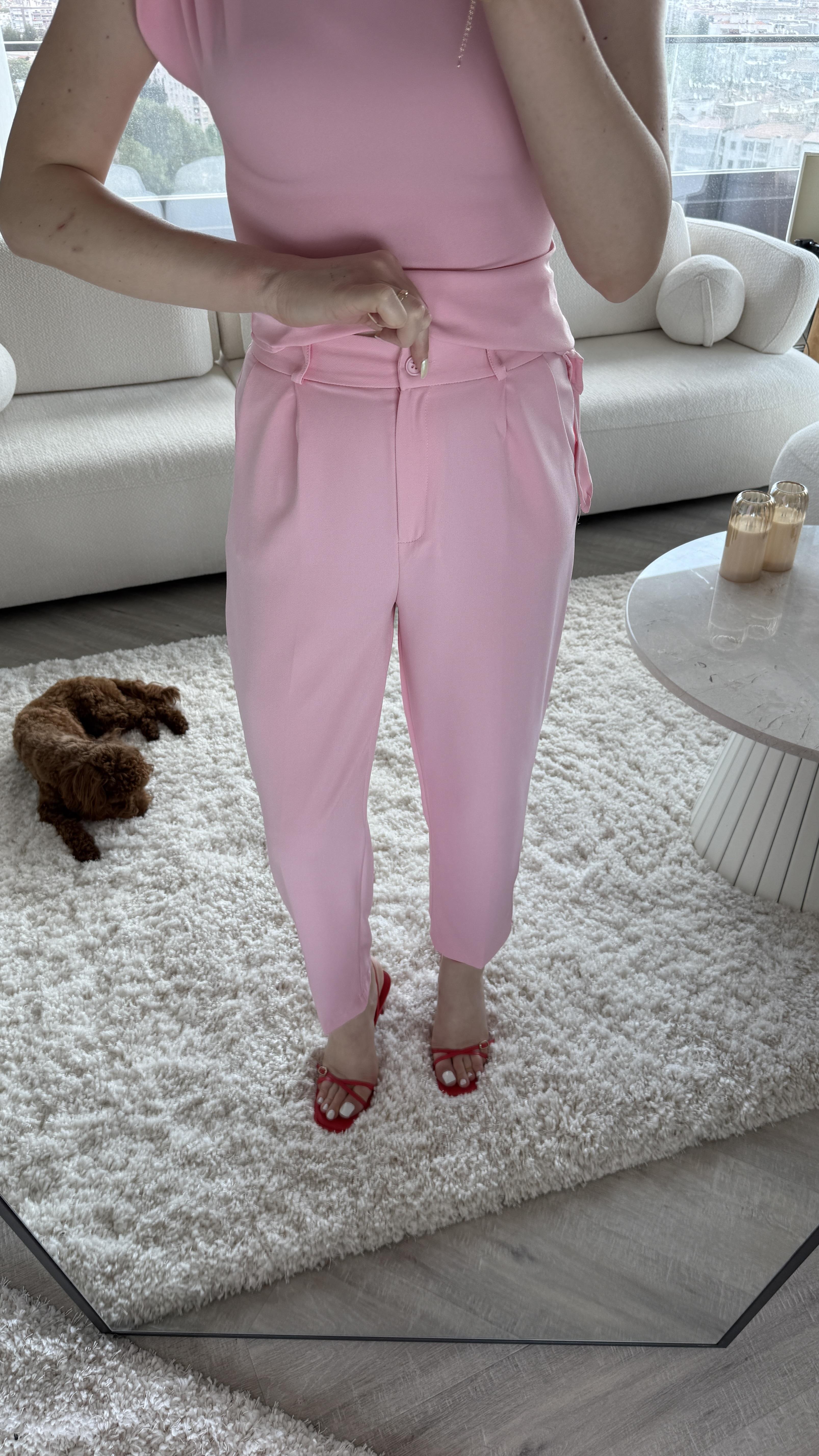 Pembe Havuç Pantolon