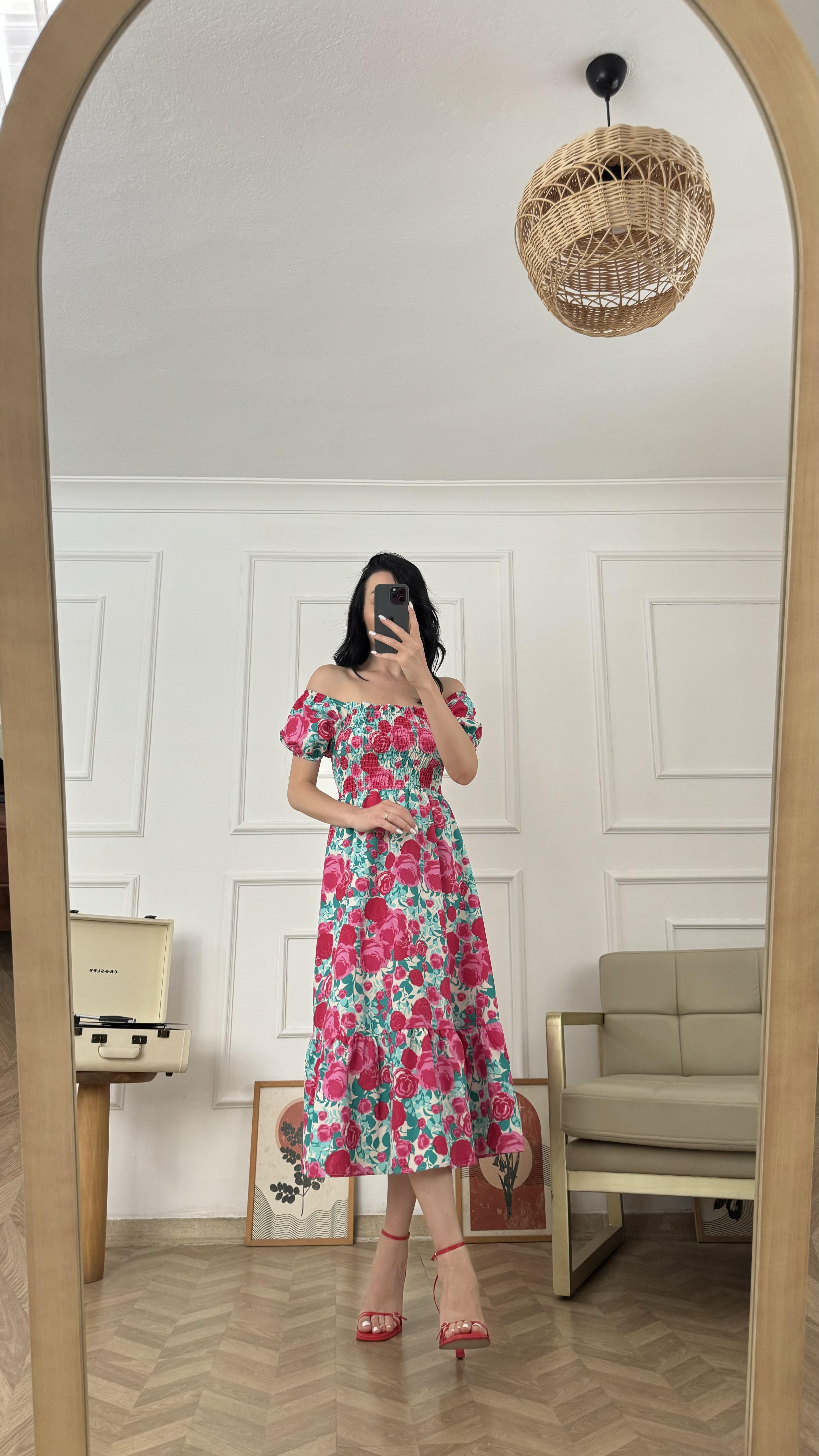 Pembe Kırmızı Desenli Poplin Elbise