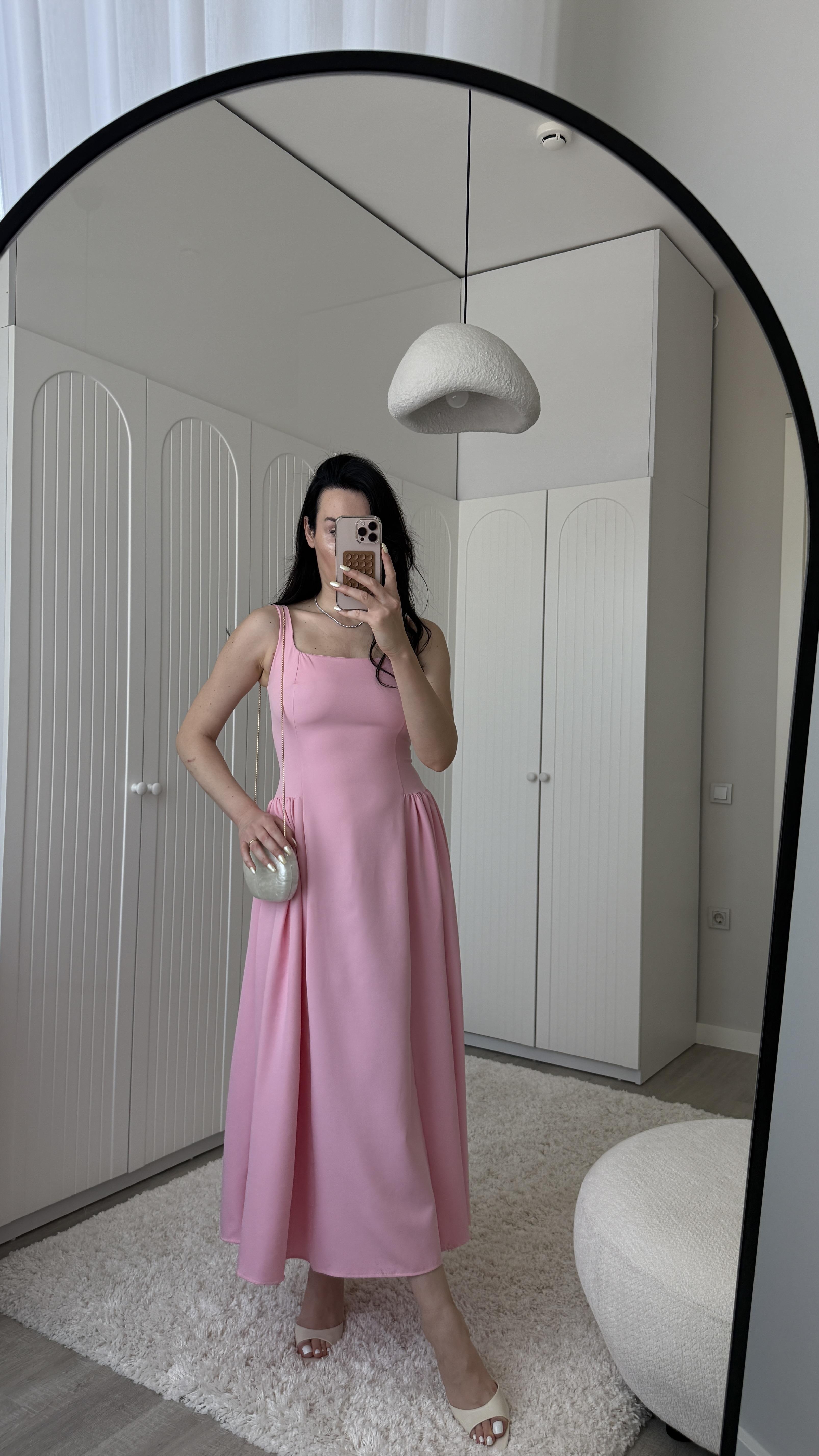 Pembe Simba Elbise