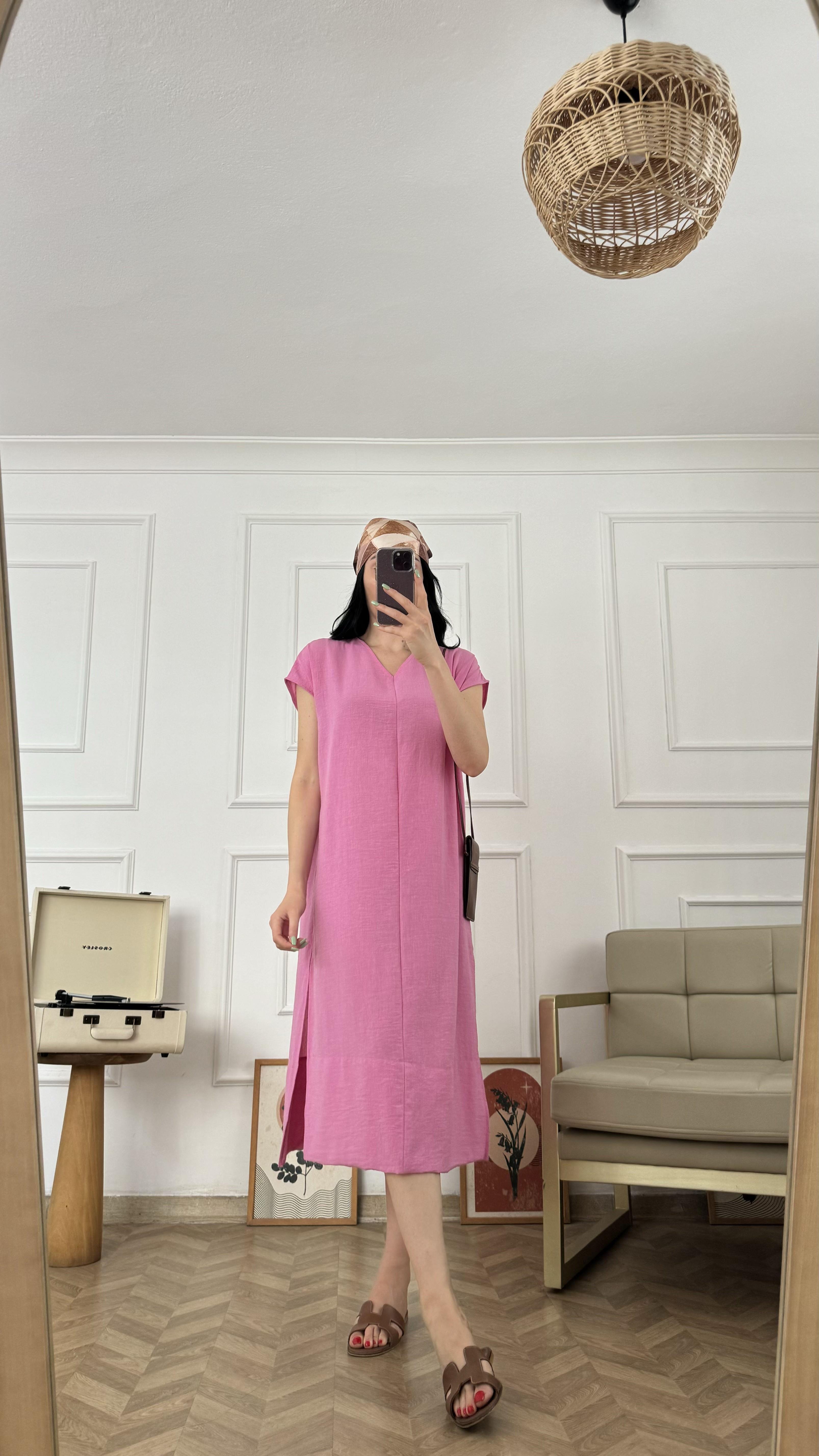 Pembe V Yaka Keten Elbise