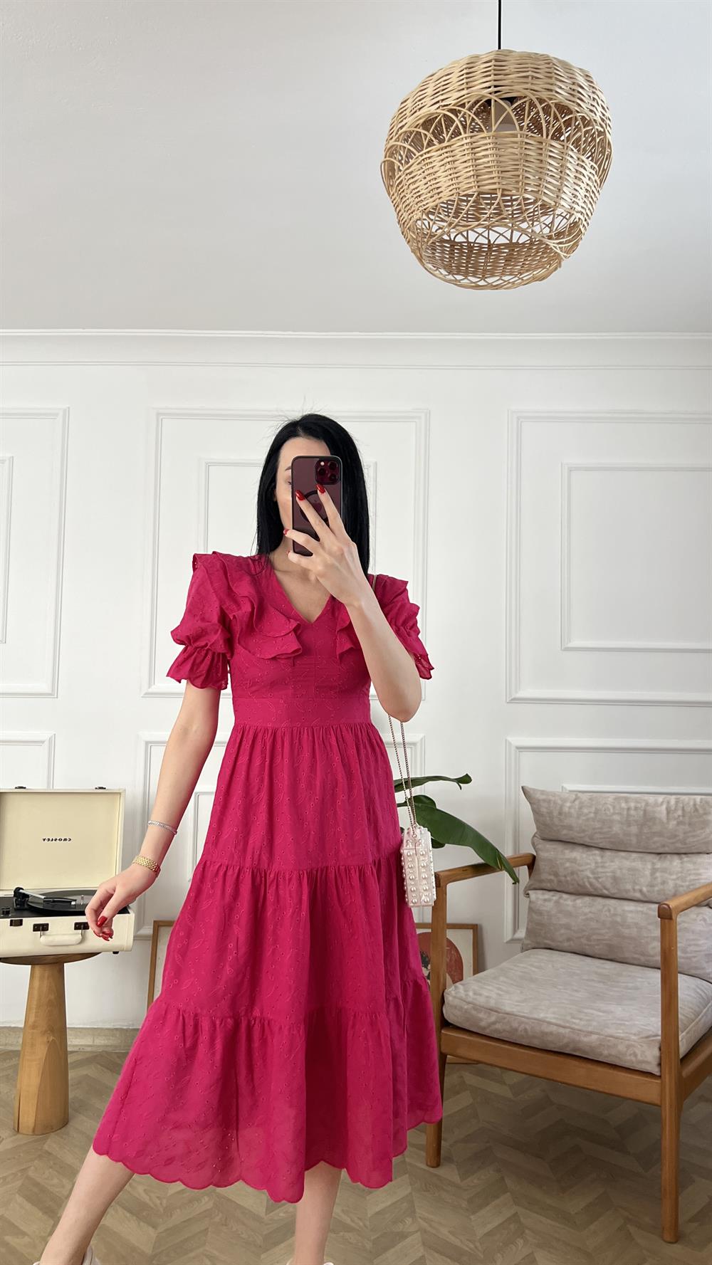 Pembe Yakası Fırfır Detaylı Fisto Elbise