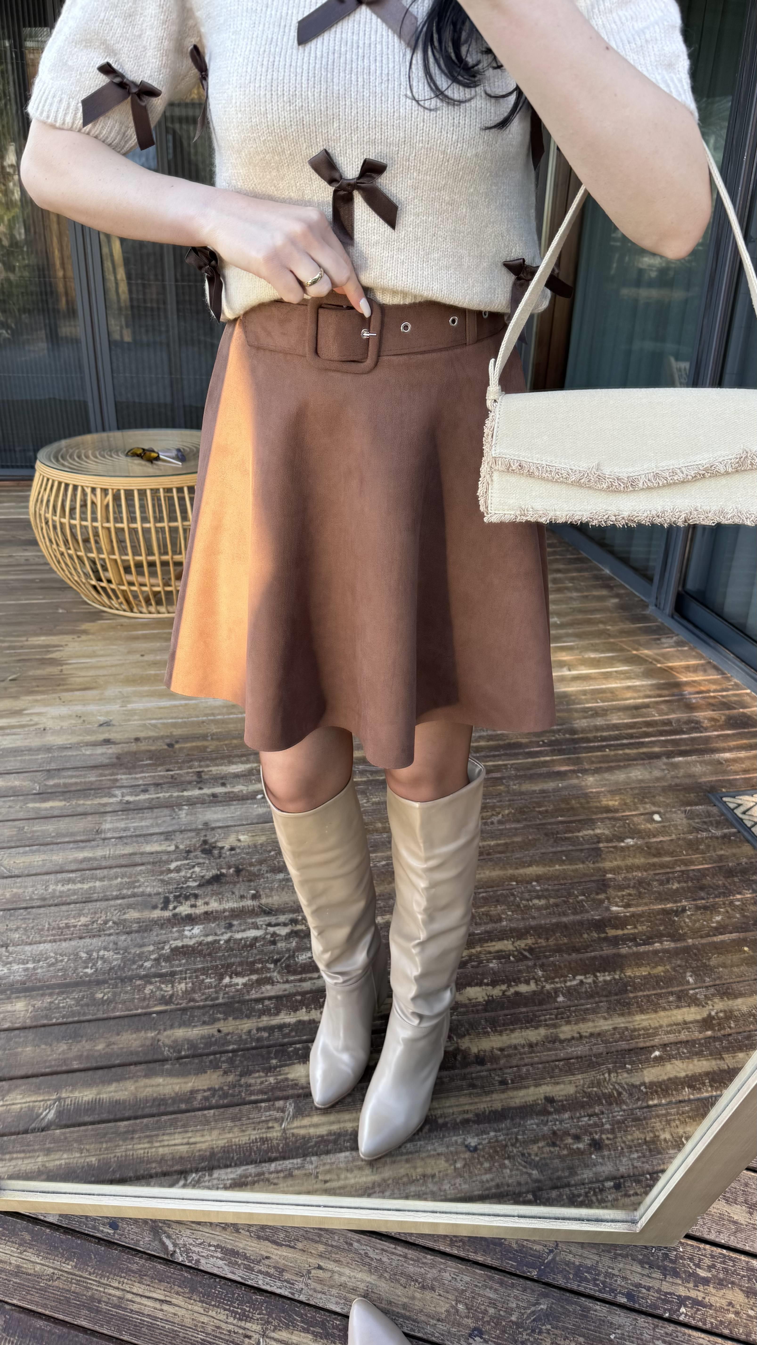 Taba Kemerli Süet Çan Etek